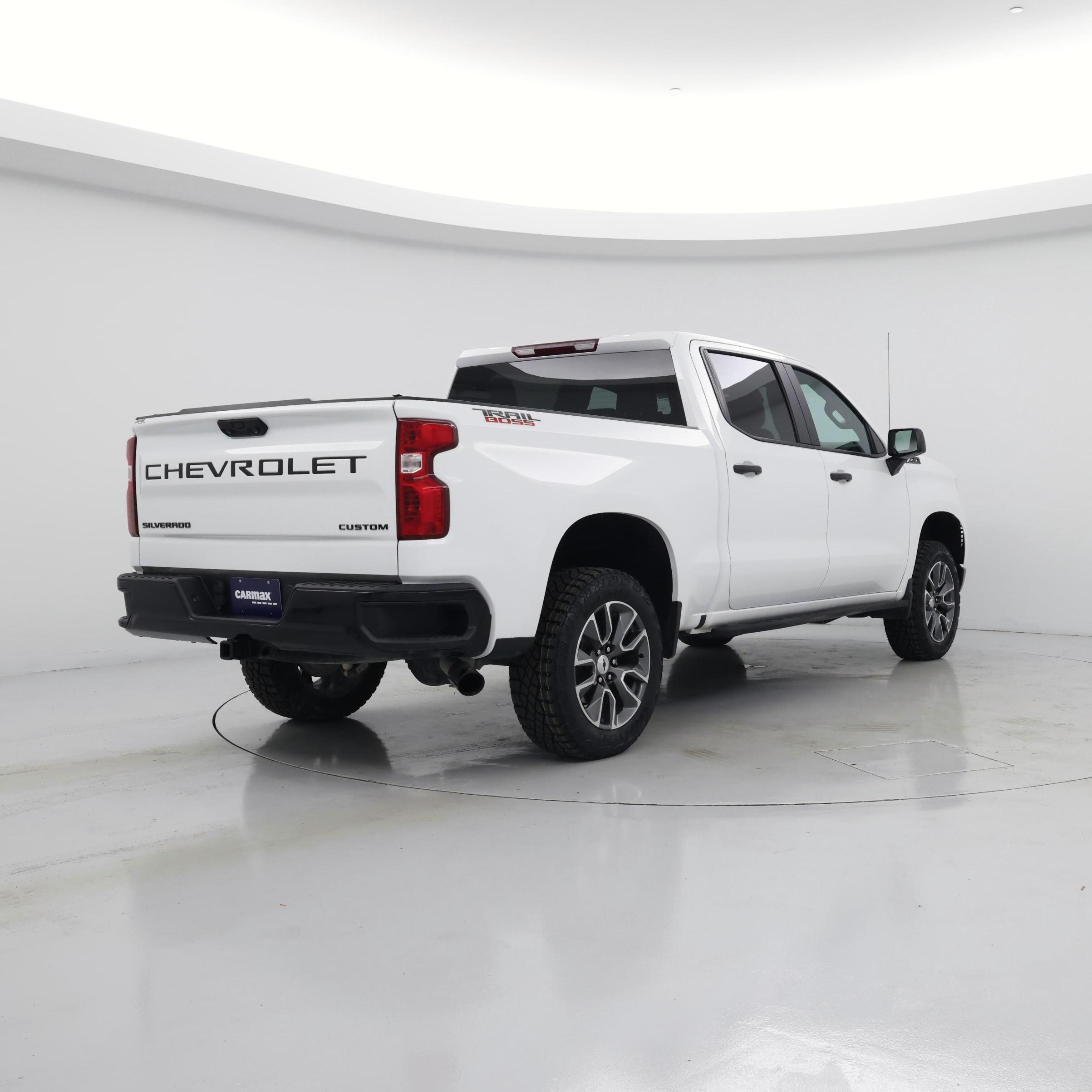 Thumbnail: 2023 Chevrolet Silverado 1500 - 8