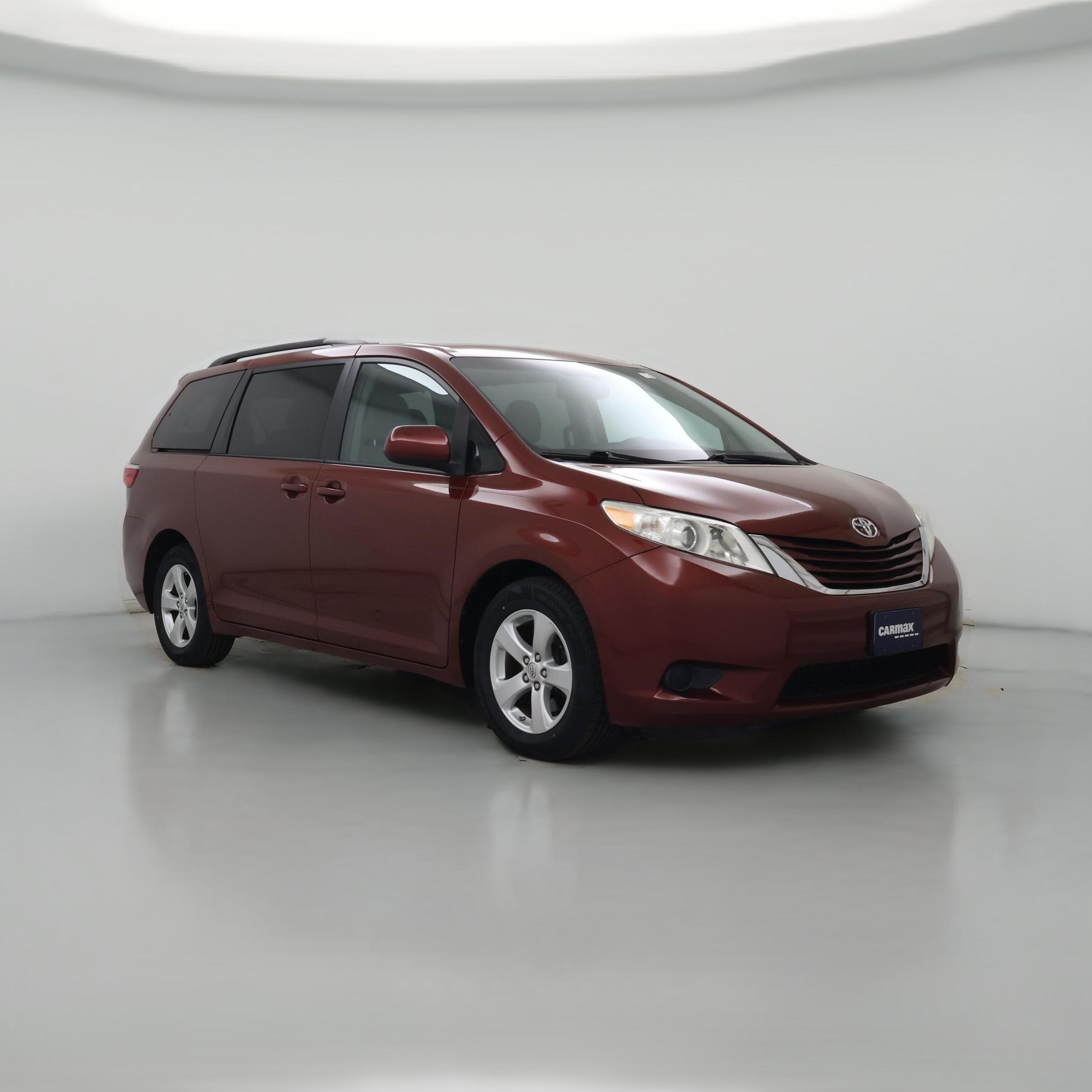 Thumbnail: 2015 Toyota Sienna - 1