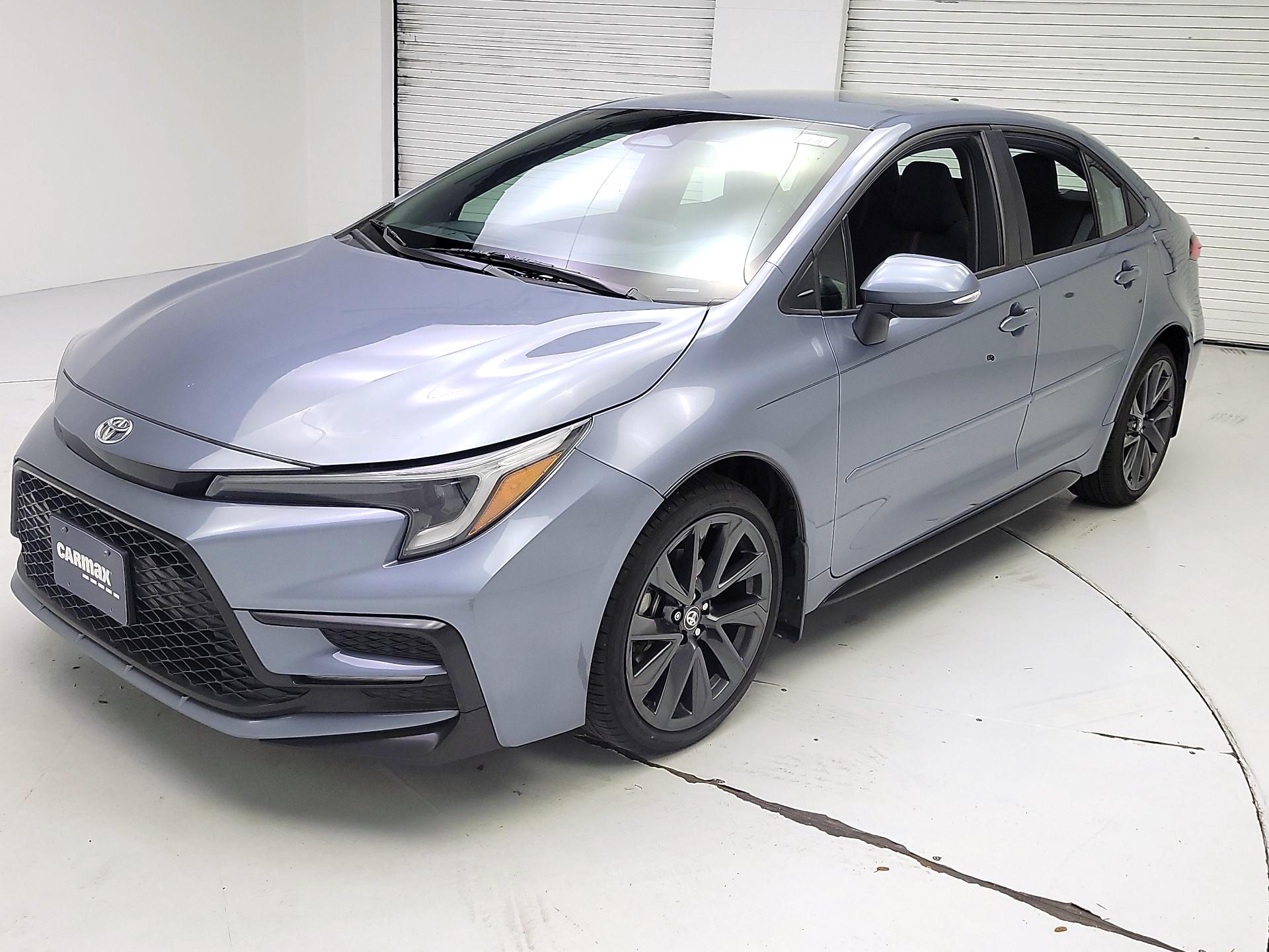 Thumbnail: 2023 Toyota Corolla - 3