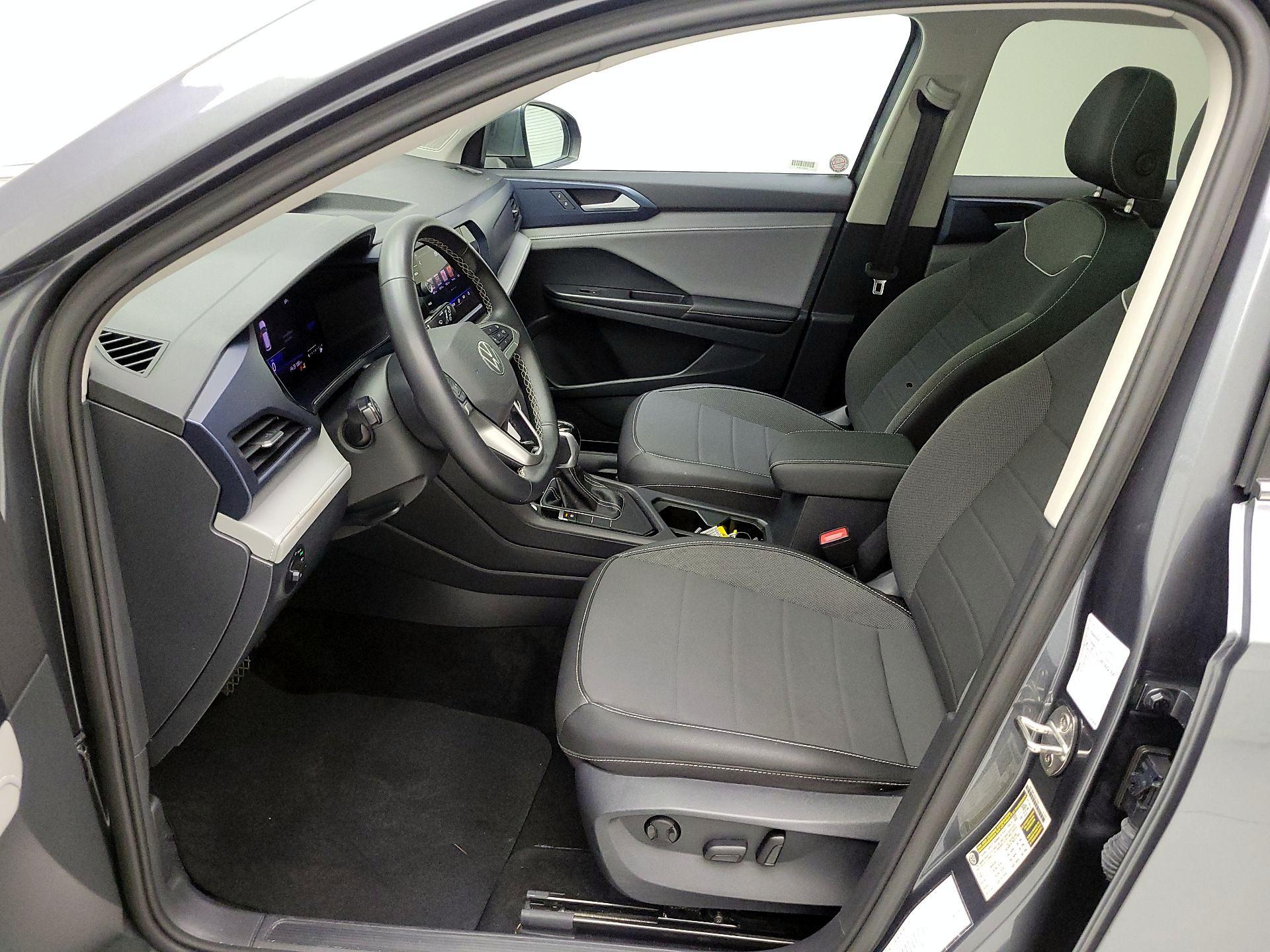 Thumbnail: 2024 Volkswagen Taos - 9