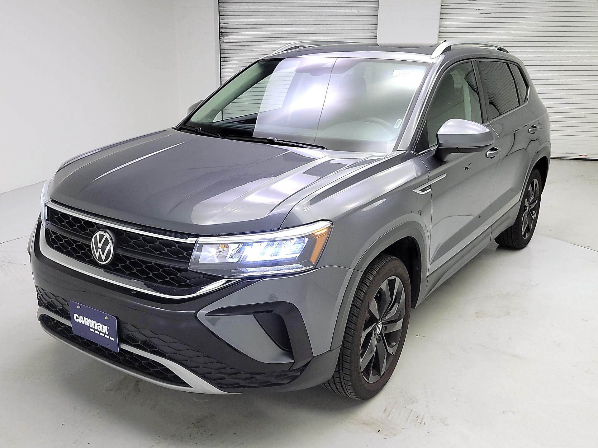 Thumbnail: 2024 Volkswagen Taos - 3