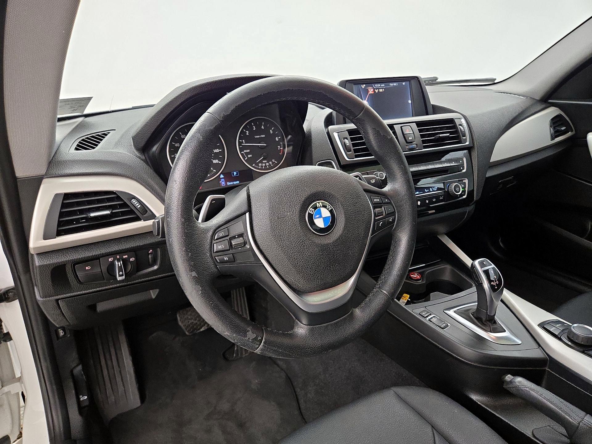 Thumbnail: 2015 BMW 2 Series - 10