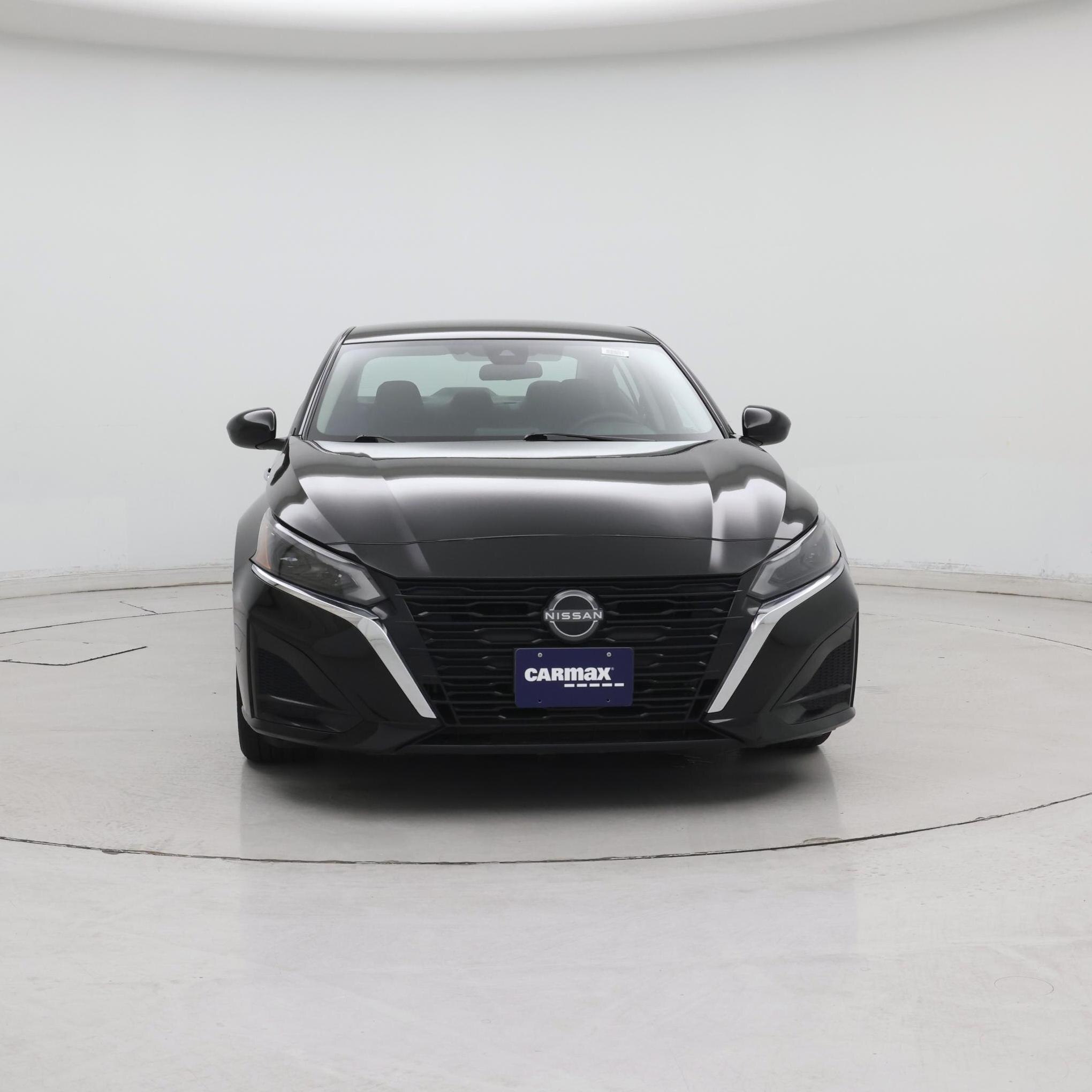 Thumbnail: 2023 Nissan Altima - 5
