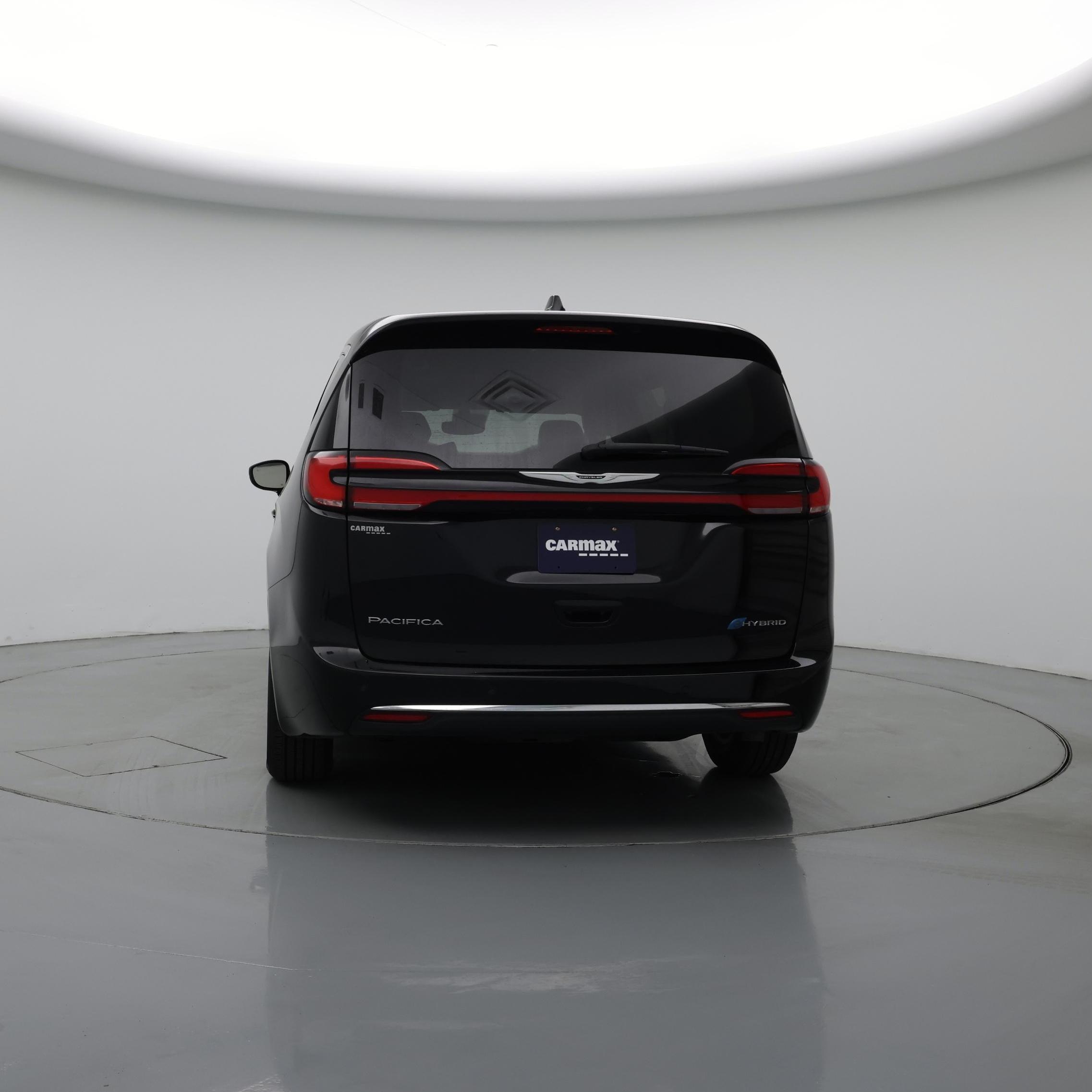Thumbnail: 2024 Chrysler Pacifica - 6