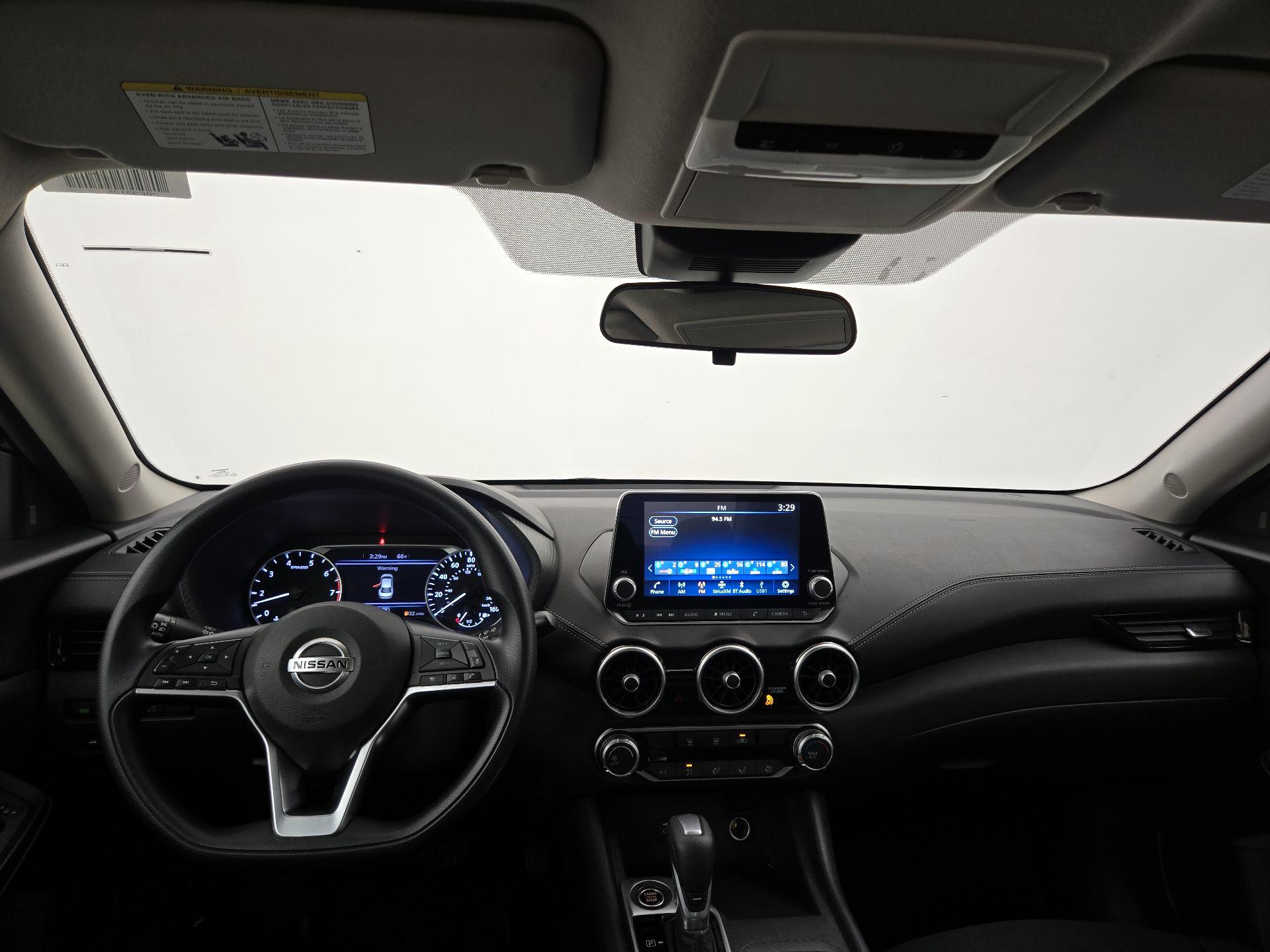 Thumbnail: 2023 Nissan Sentra - 9