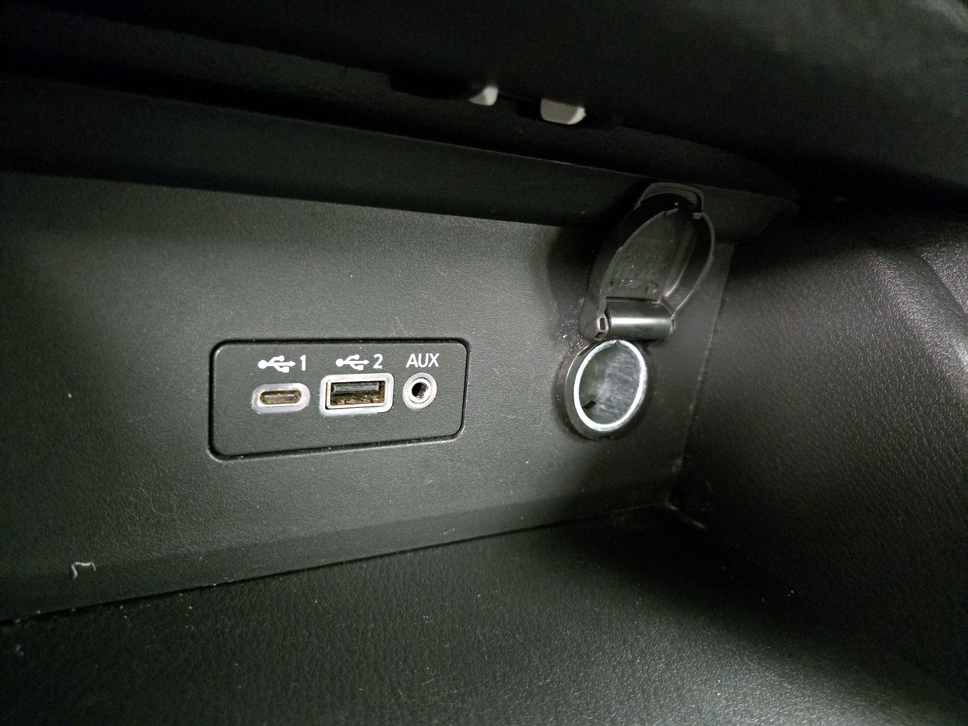 Thumbnail: 2023 Nissan Sentra - 18