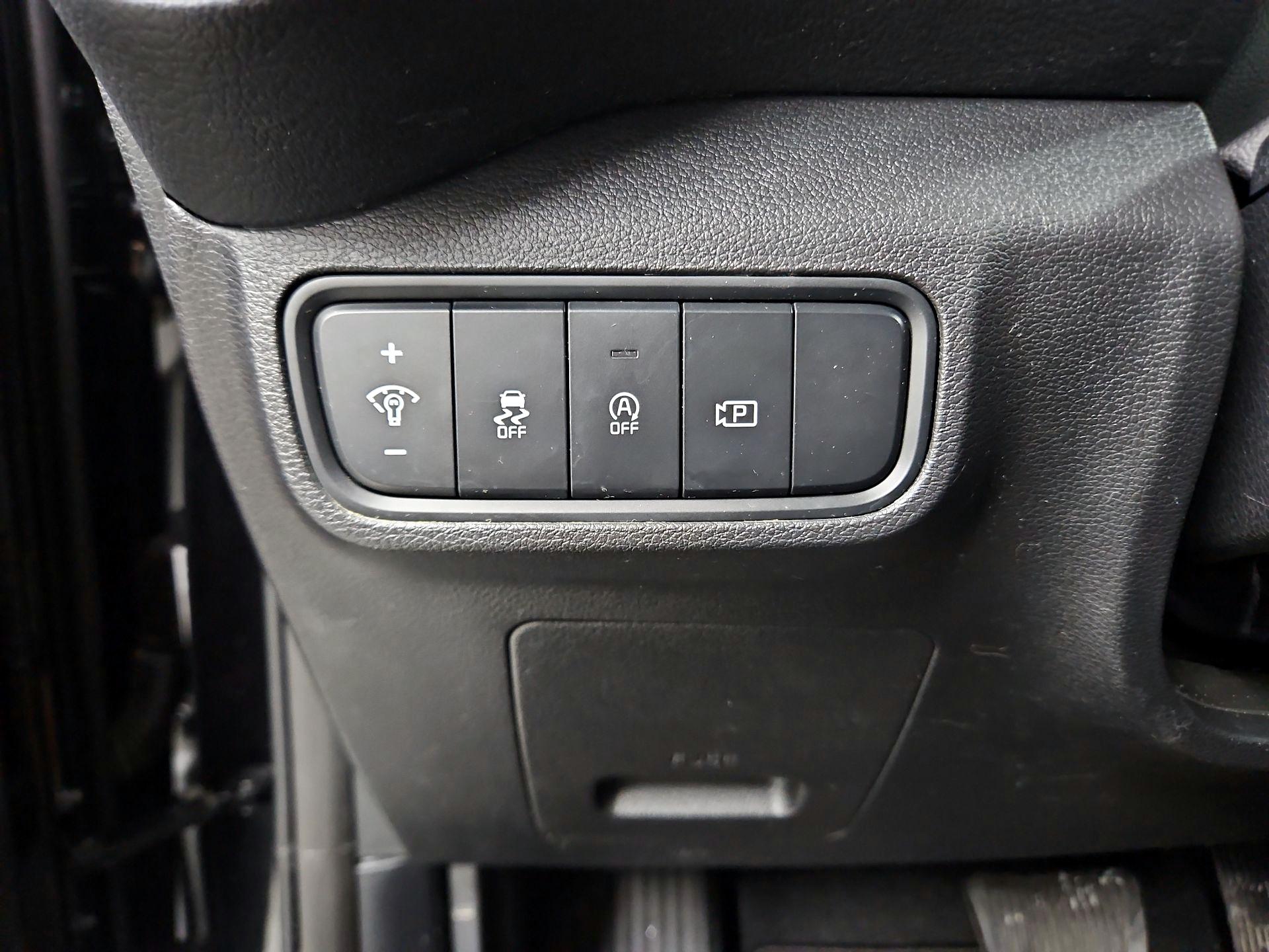 Thumbnail: 2023 Kia Soul - 13