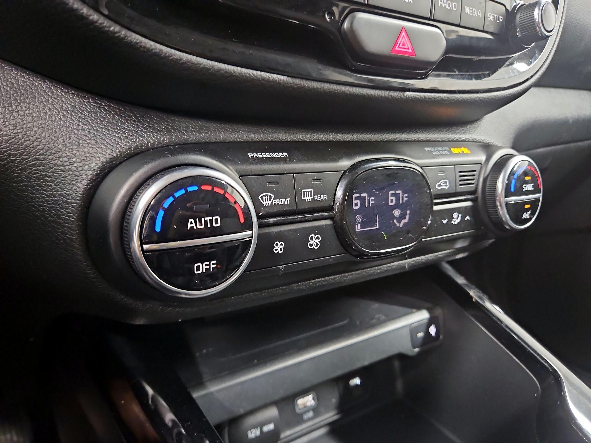 Thumbnail: 2023 Kia Soul - 17