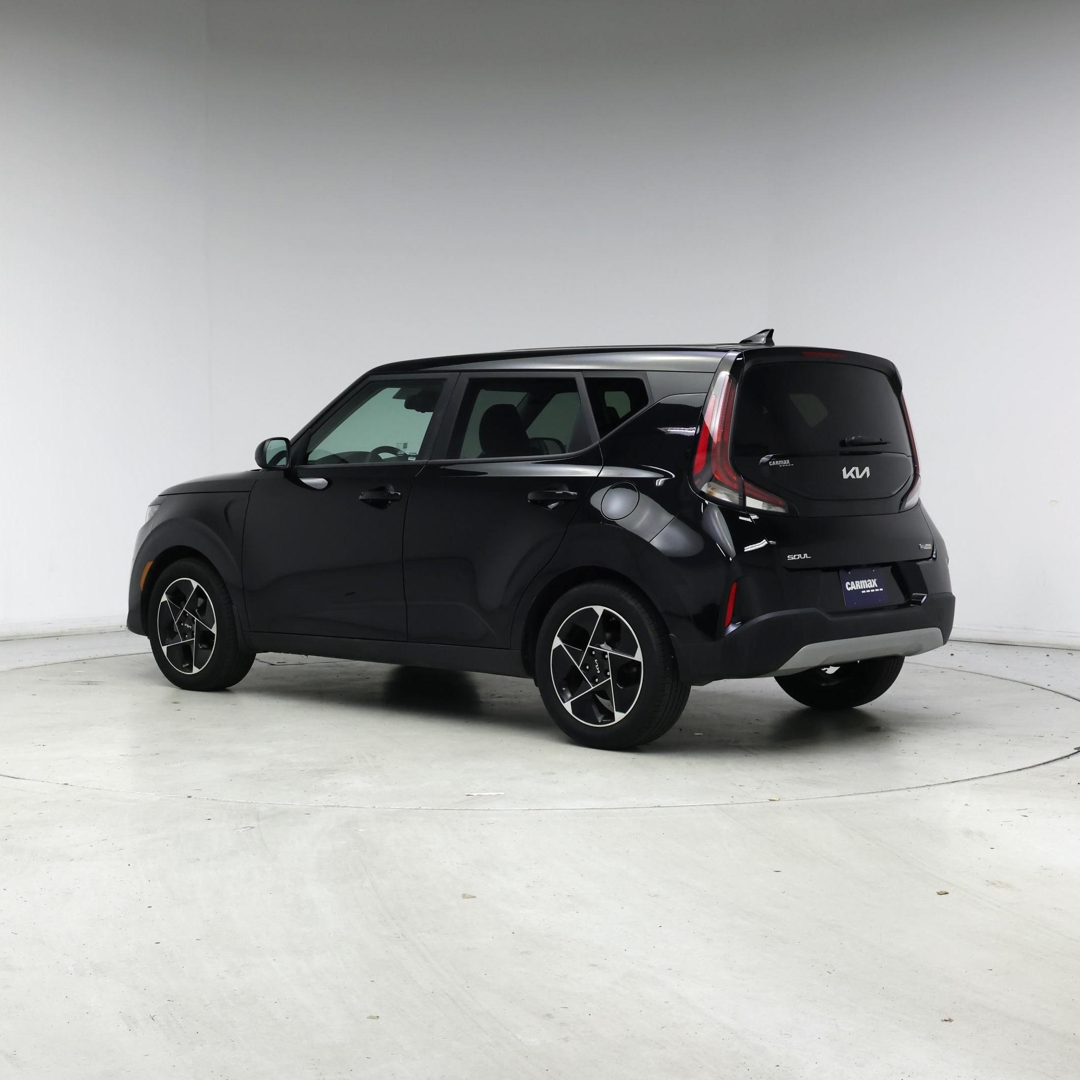 Thumbnail: 2023 Kia Soul - 2