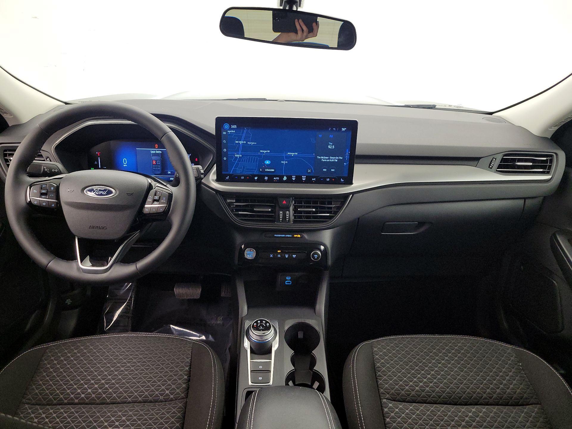 Thumbnail: 2023 Ford Escape - 9