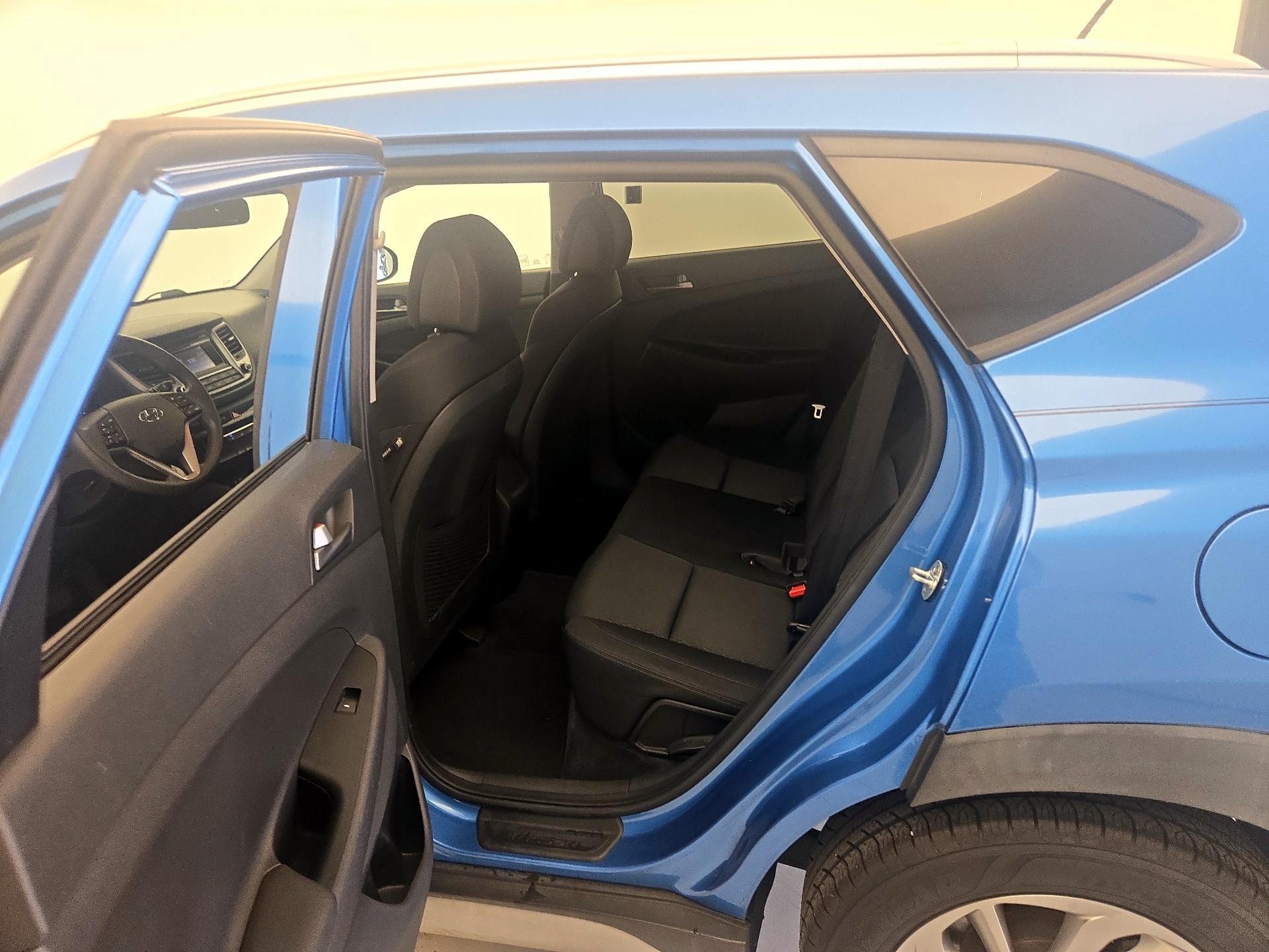 Thumbnail: 2017 Hyundai Tucson - 17