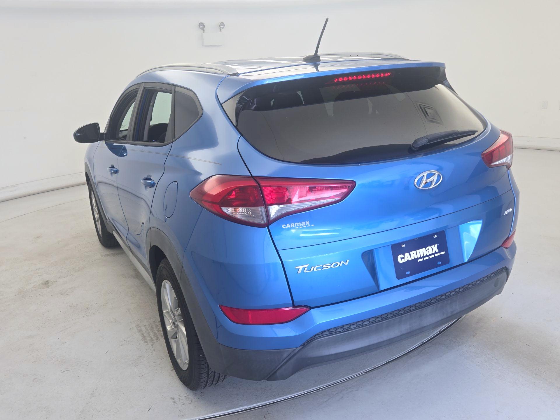 Thumbnail: 2017 Hyundai Tucson - 7