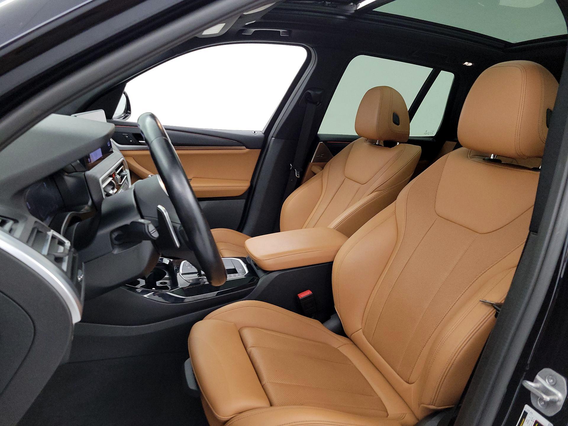 Thumbnail: 2022 BMW X3 - 11