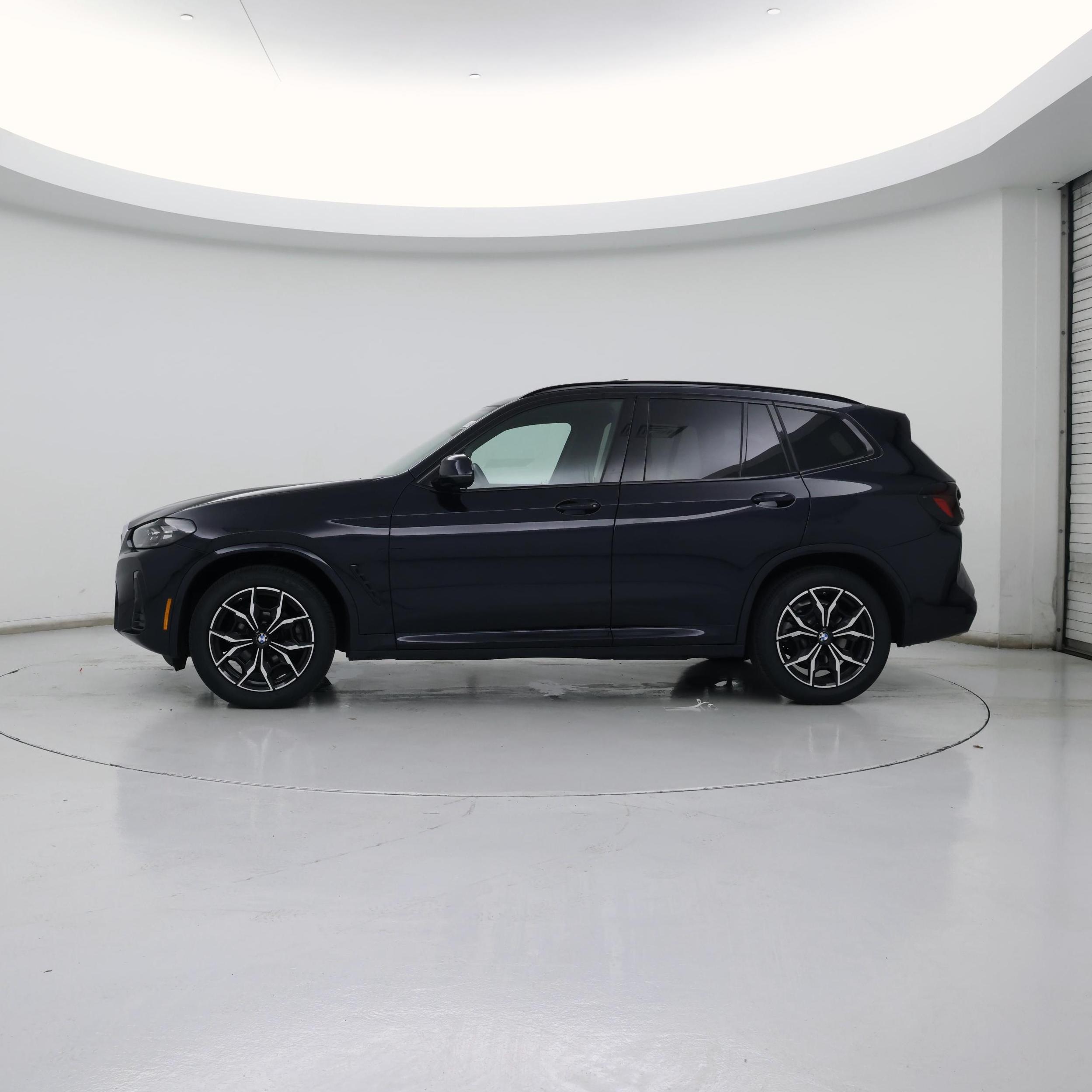 Thumbnail: 2022 BMW X3 - 3