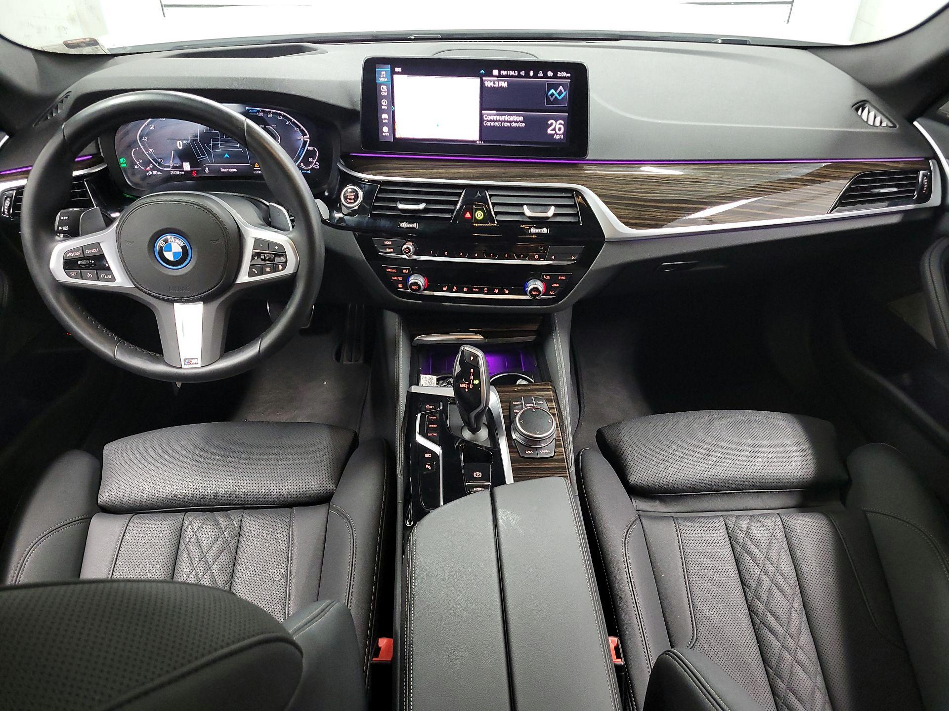 Thumbnail: 2023 BMW 5 Series - 9