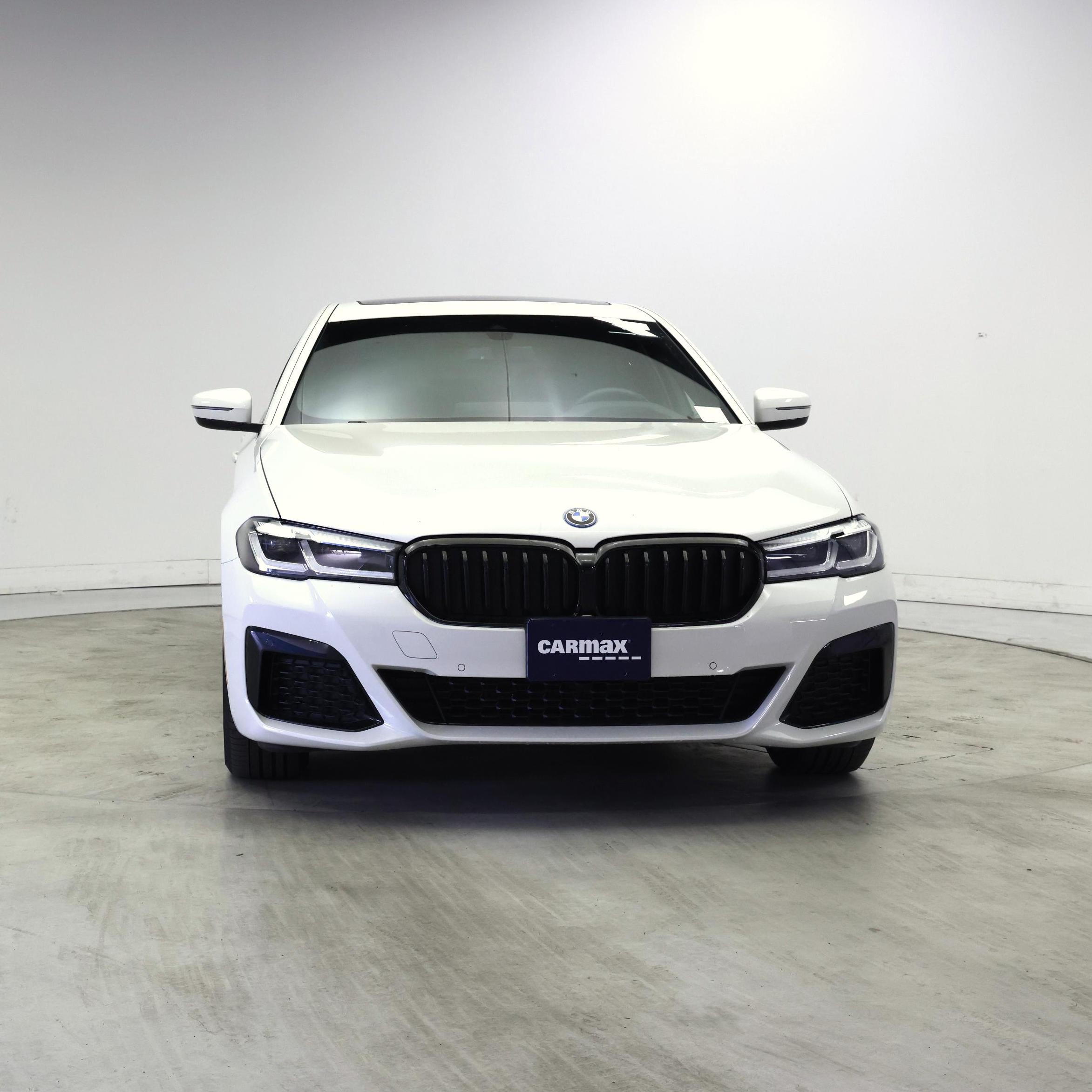 Thumbnail: 2023 BMW 5 Series - 5