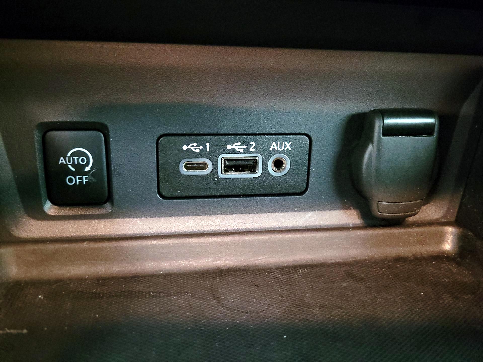 Thumbnail: 2025 Nissan Sentra - 18