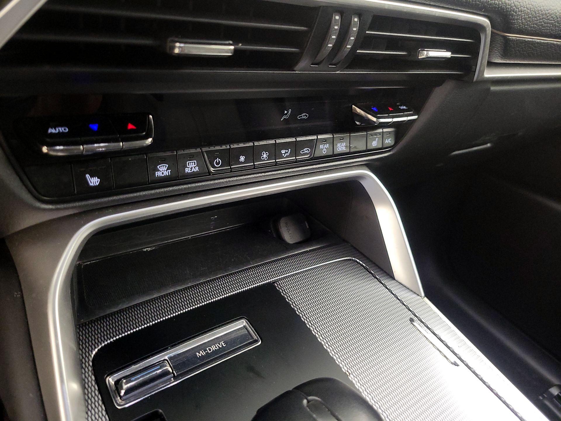 Thumbnail: 2024 Mazda CX-90 - 16