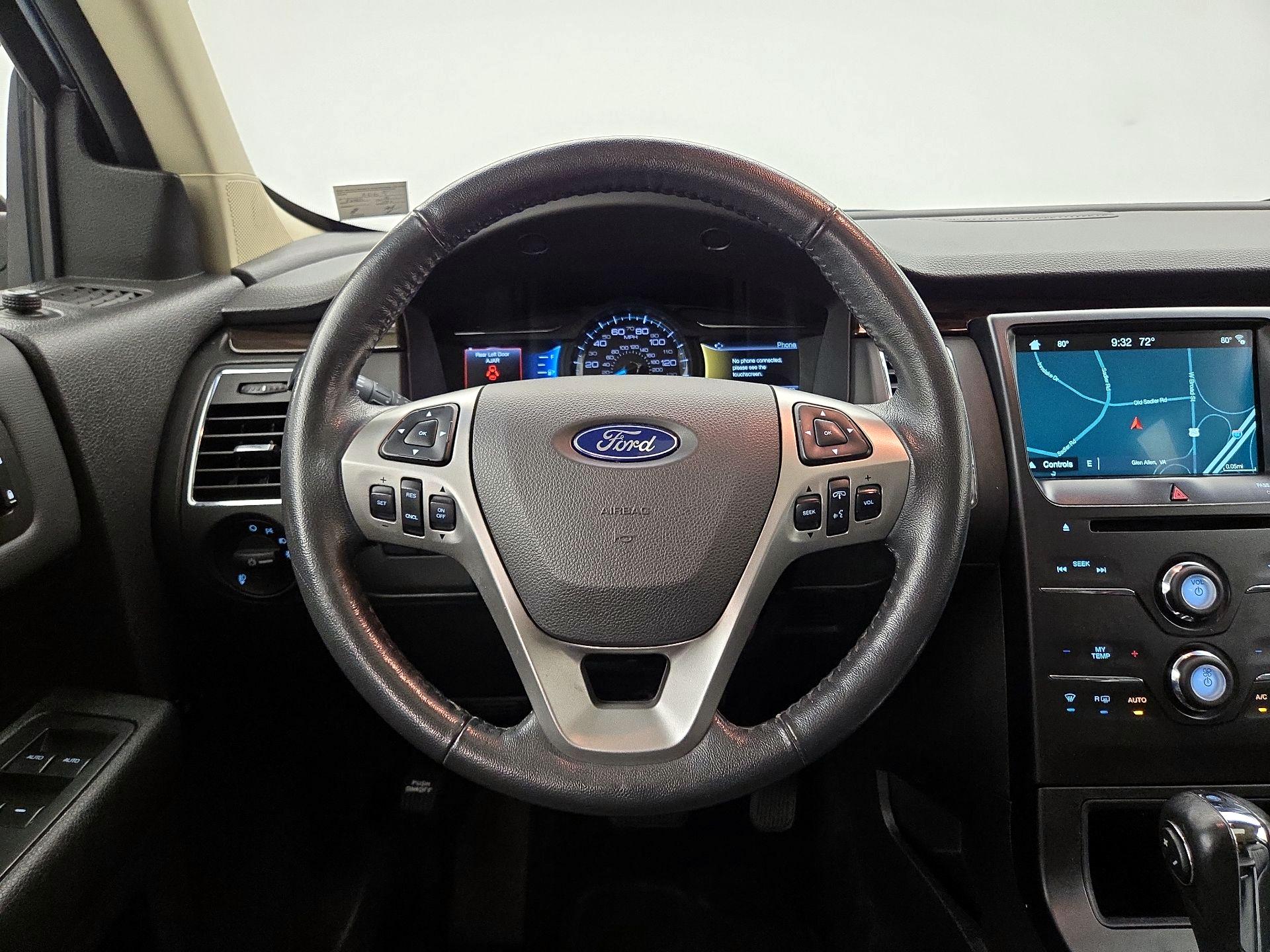 Thumbnail: 2018 Ford Flex - 10