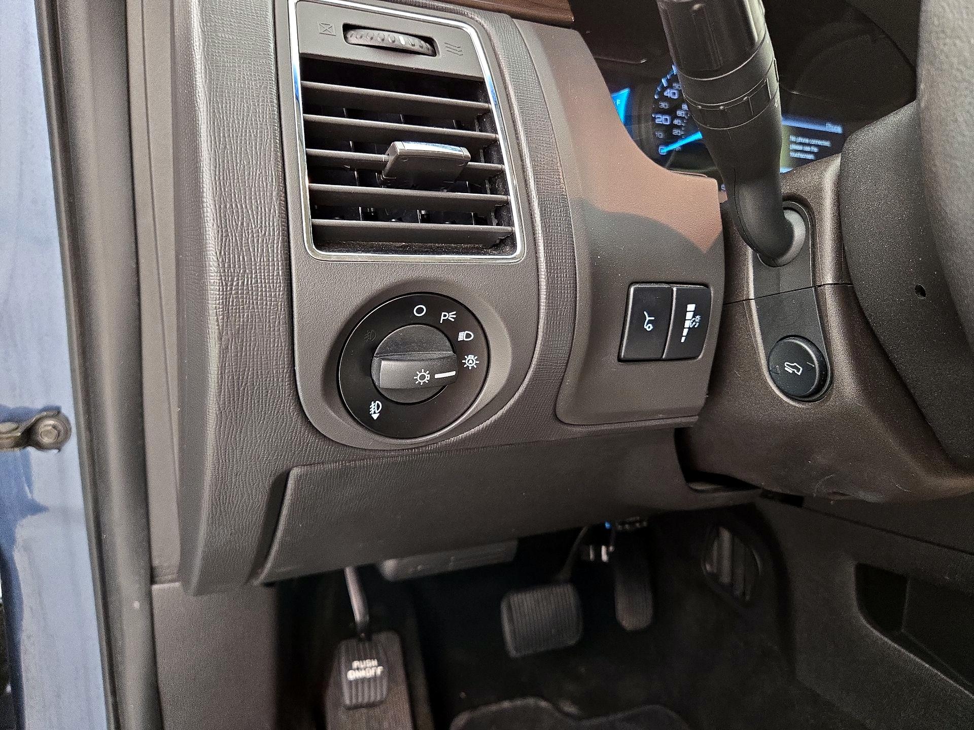 Thumbnail: 2018 Ford Flex - 13