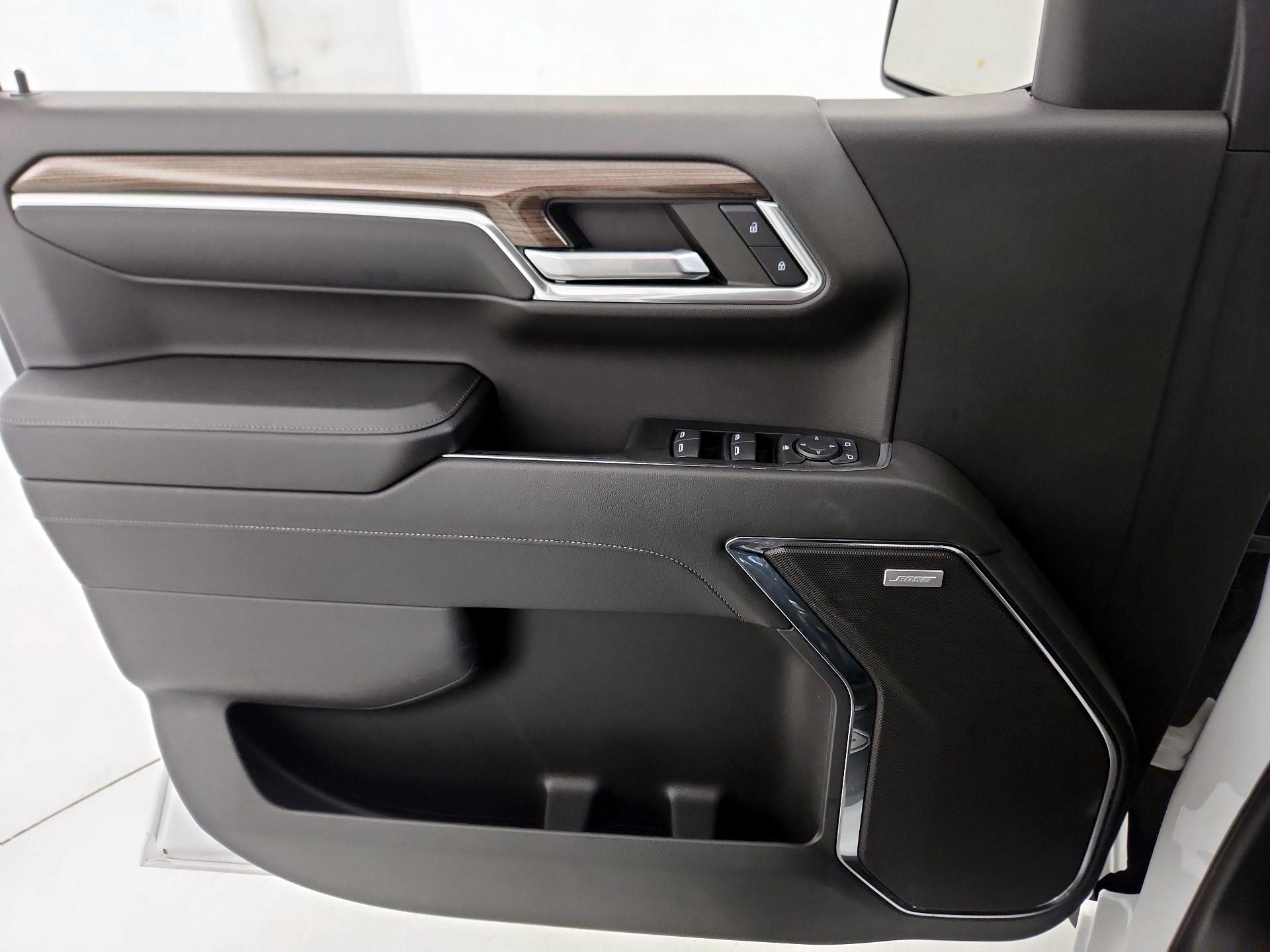 Thumbnail: 2023 Chevrolet Silverado 1500 - 12