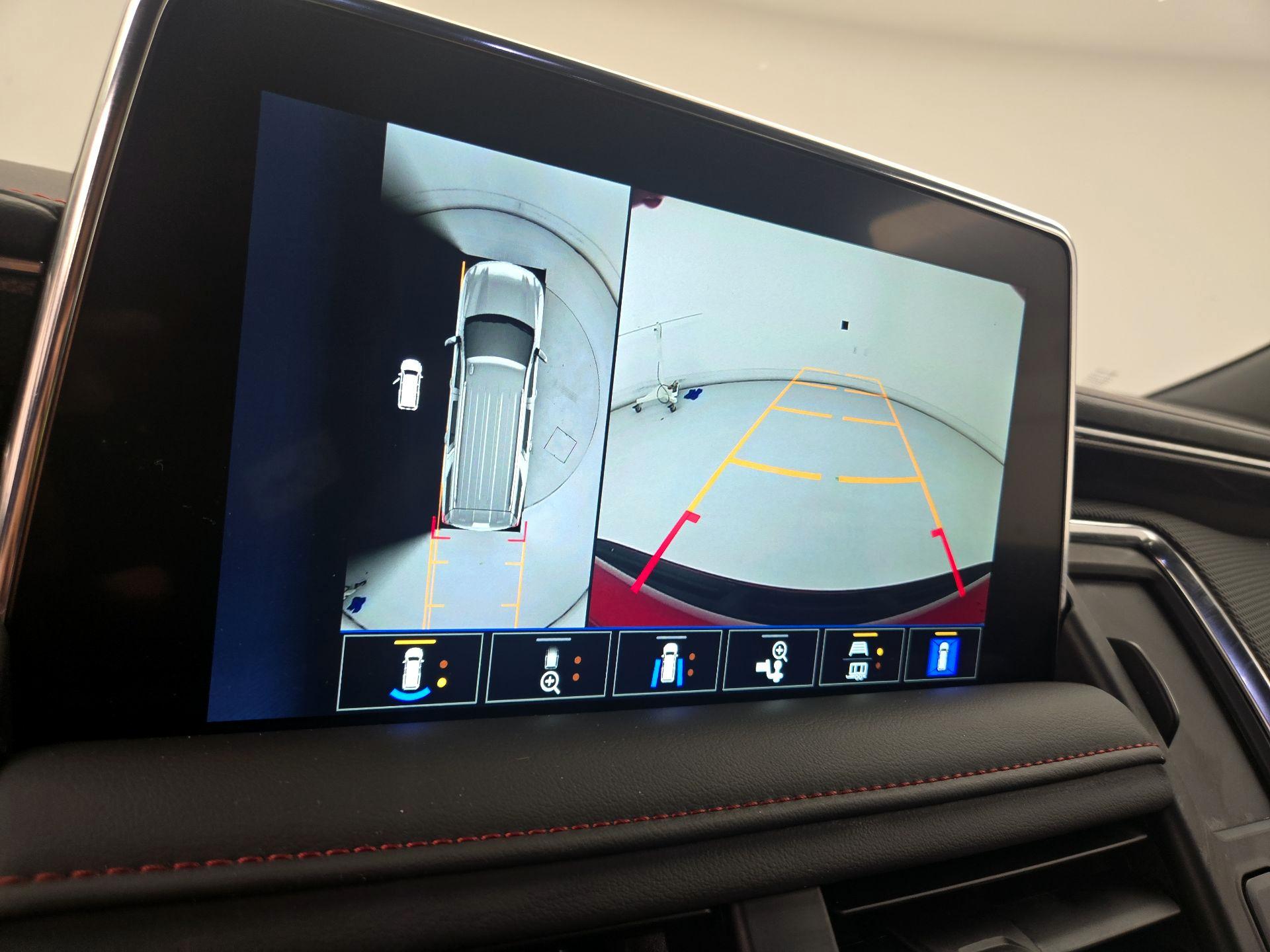 Thumbnail: 2024 Chevrolet Suburban - 15