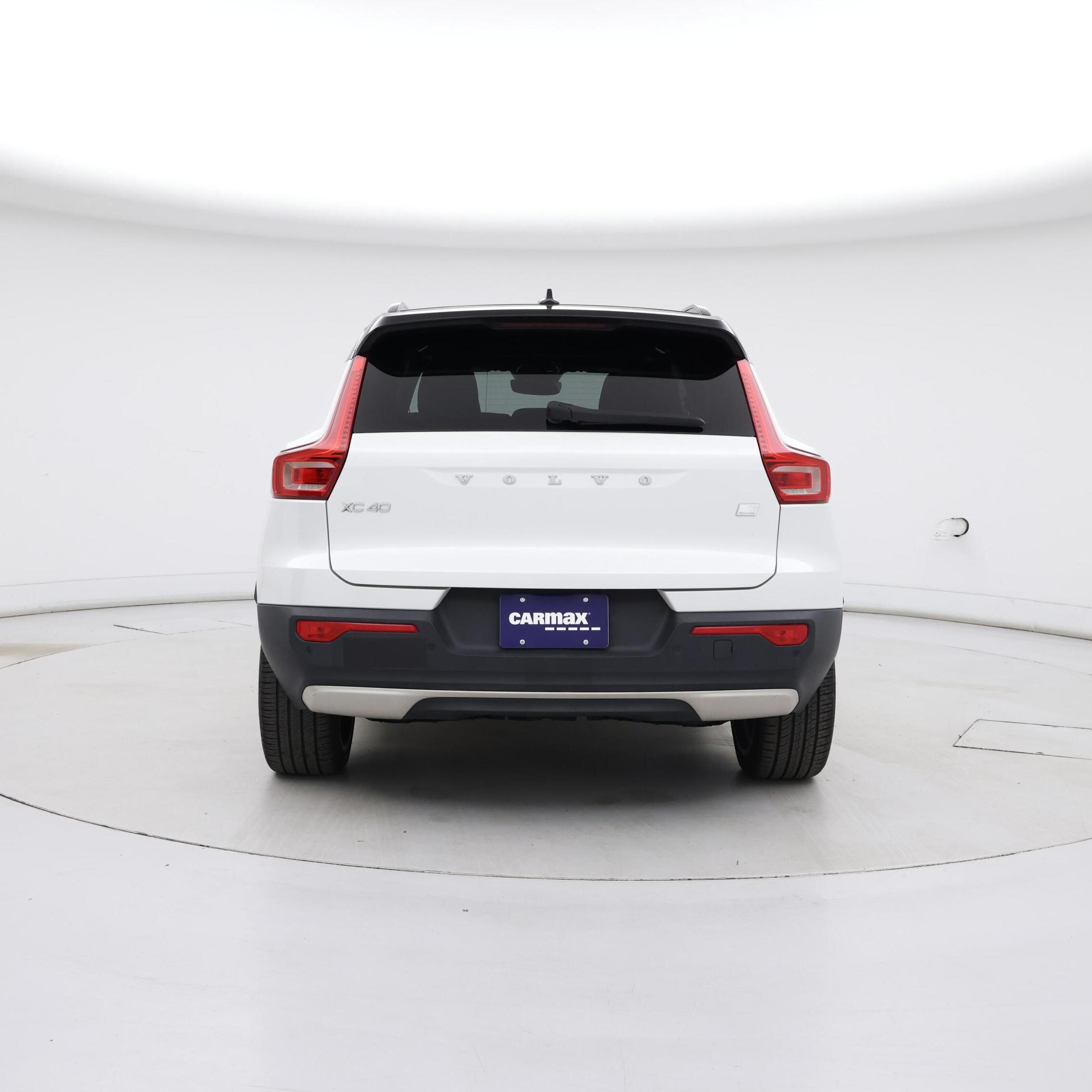 Thumbnail: 2021 Volvo XC40 - 6