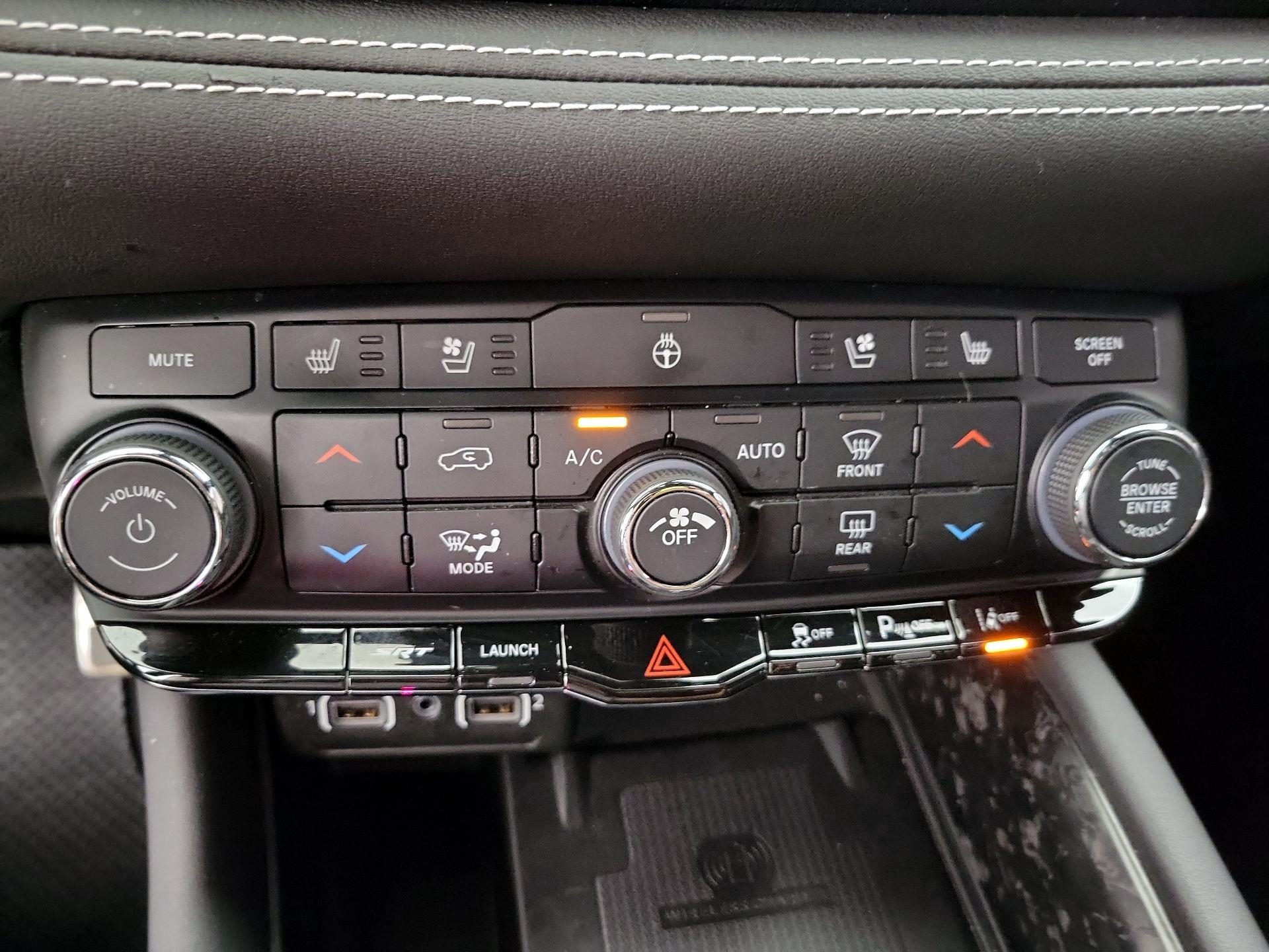 Thumbnail: 2024 Dodge Durango - 17