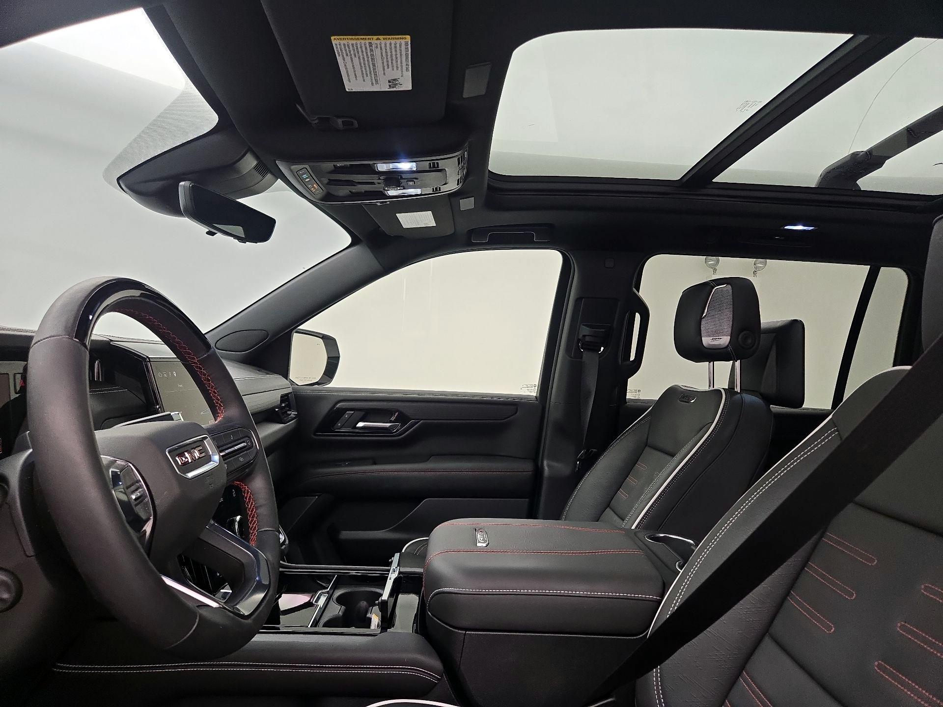 Thumbnail: 2025 GMC Yukon XL - 20