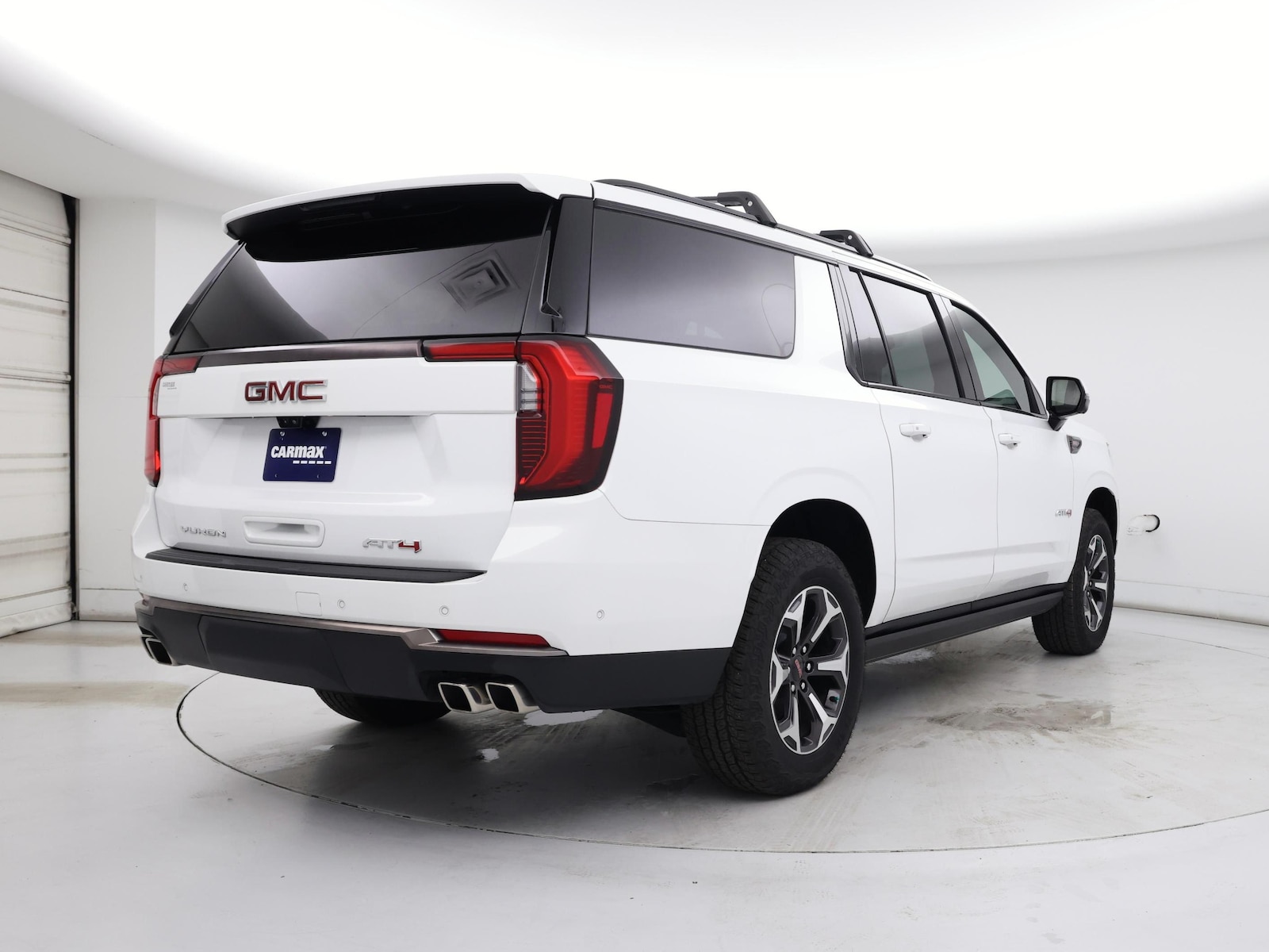 2025 GMC Yukon XL AT4 Ultimate - Photo 9