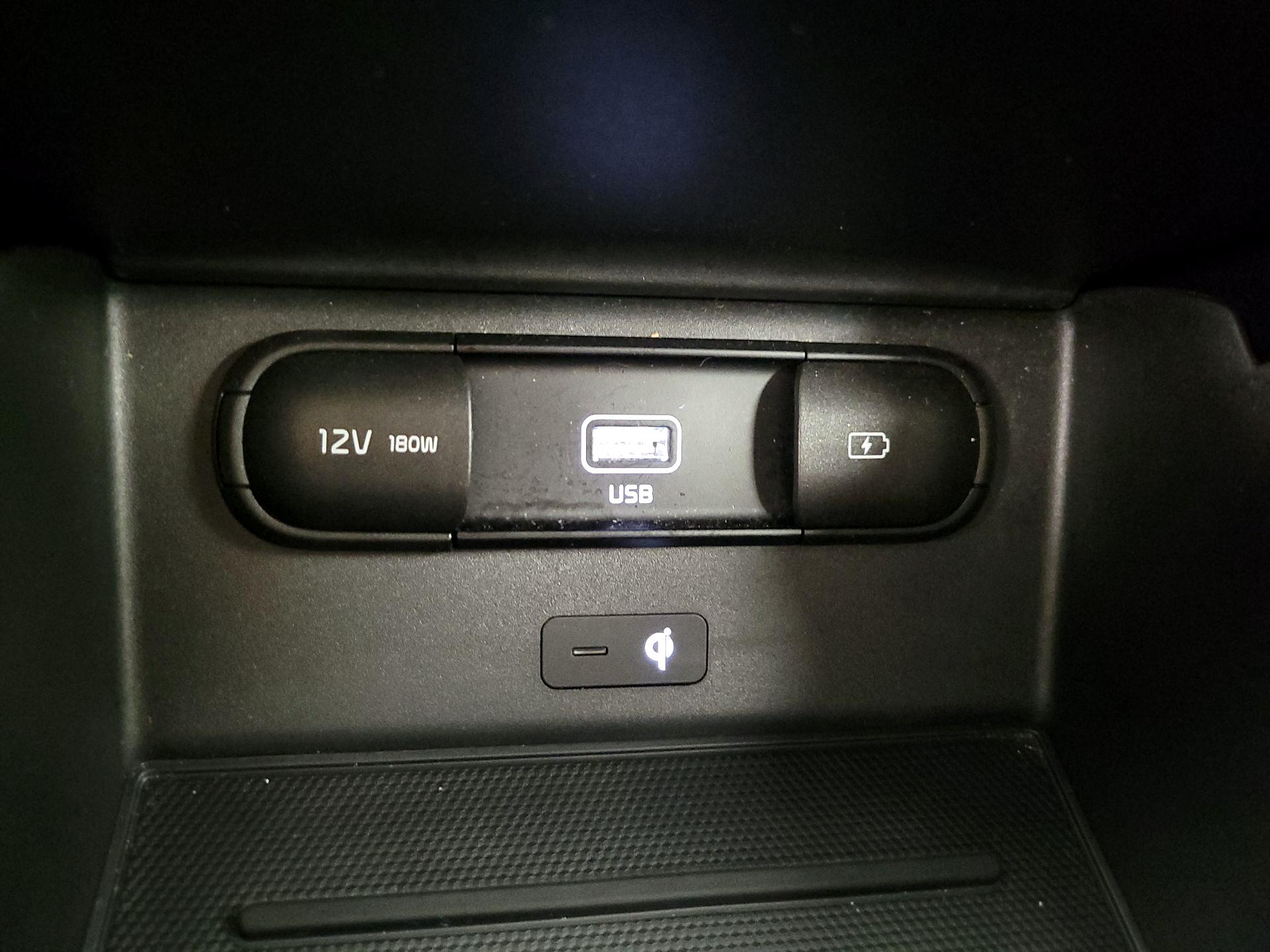 Thumbnail: 2022 Kia Telluride - 19