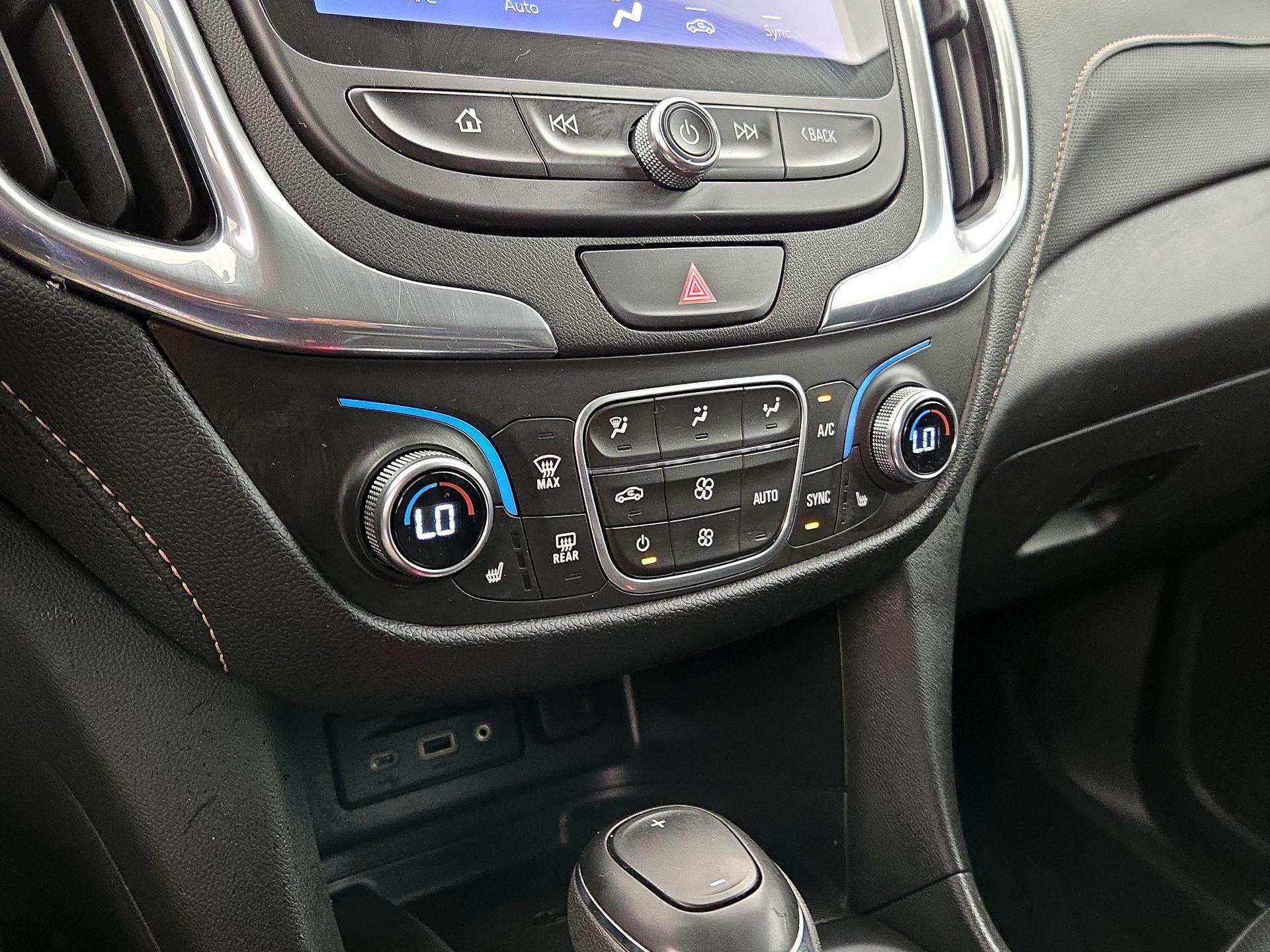 Thumbnail: 2020 Chevrolet Equinox - 16