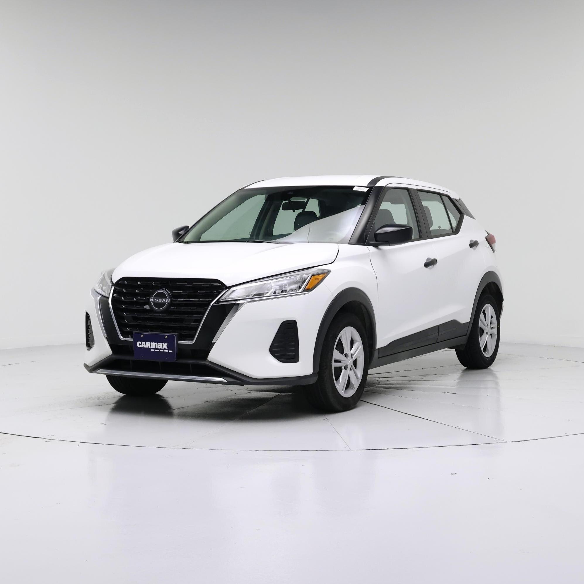 Thumbnail: 2024 Nissan Kicks - 4