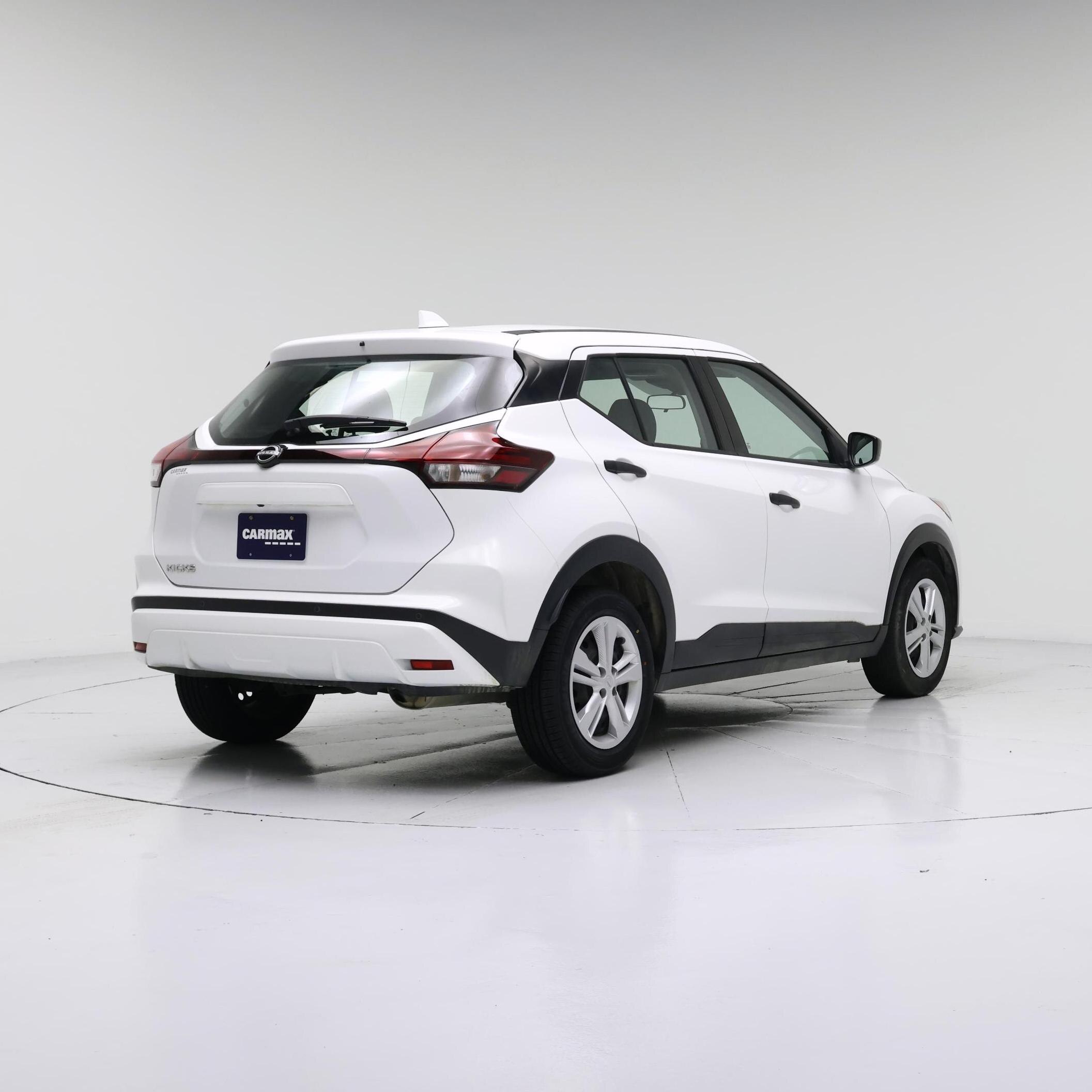 Thumbnail: 2024 Nissan Kicks - 8
