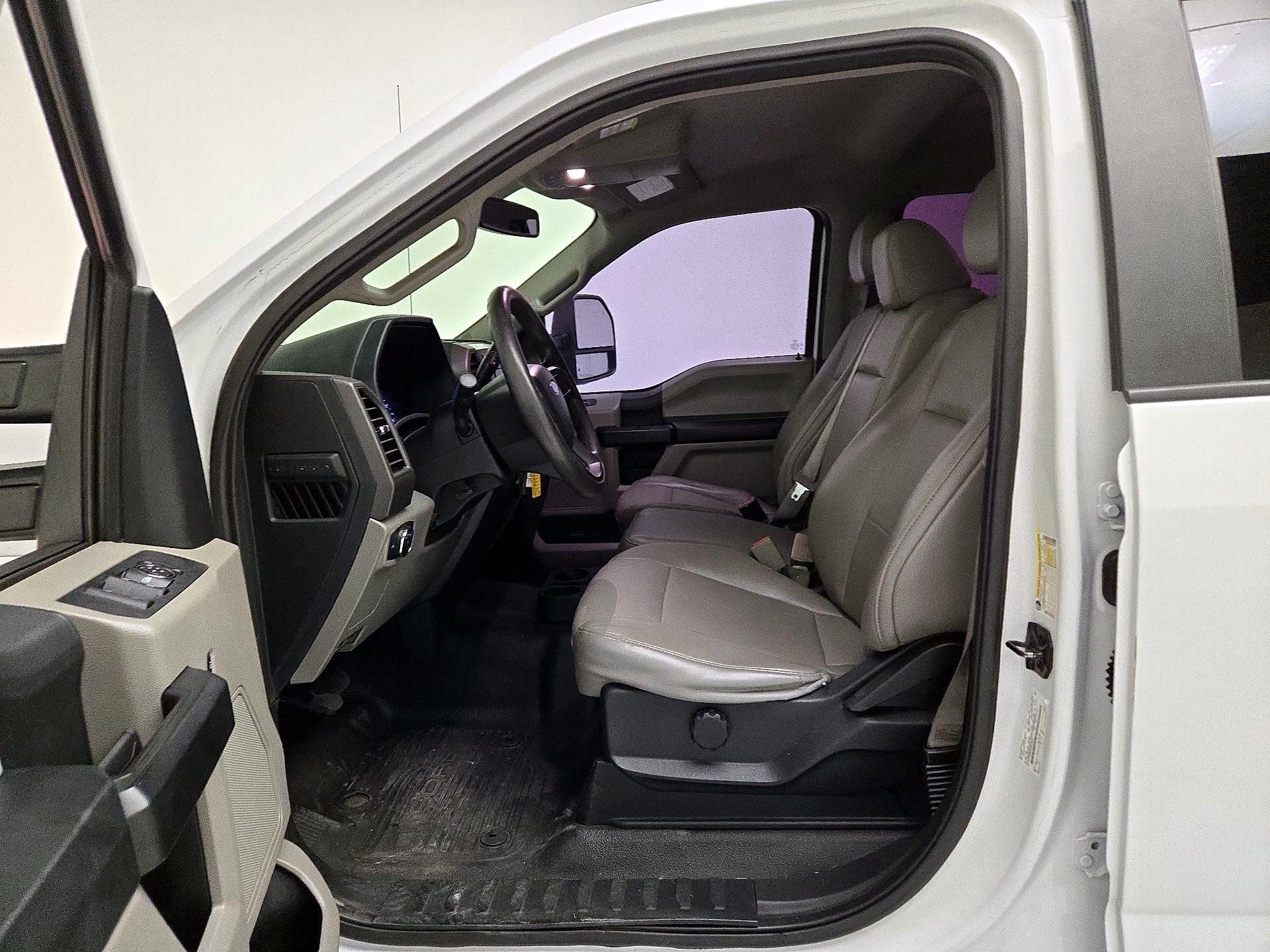 Thumbnail: 2019 Ford F-250 - 11