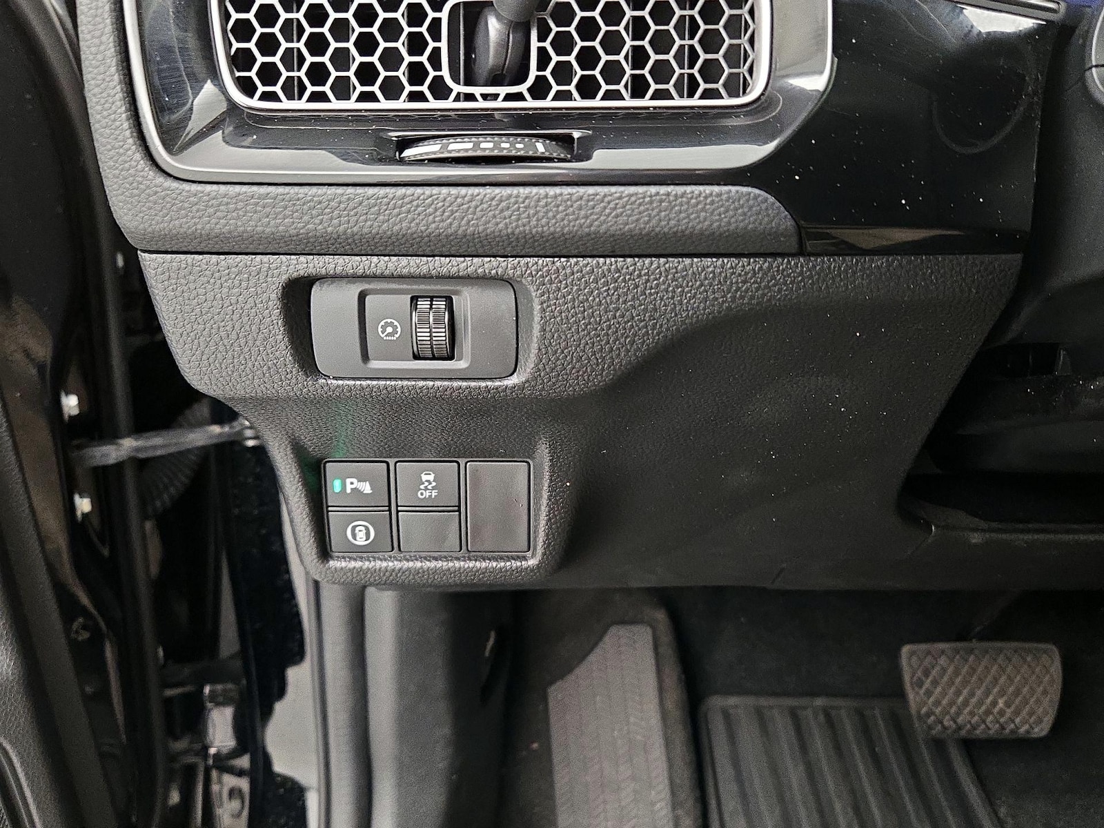 2022 Honda Civic Touring - Photo 14