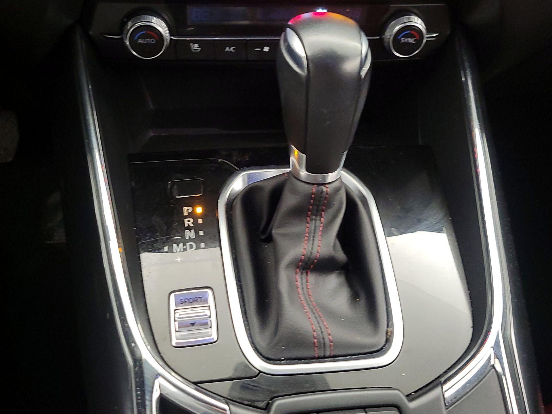 Thumbnail: 2023 Mazda CX-9 - 17