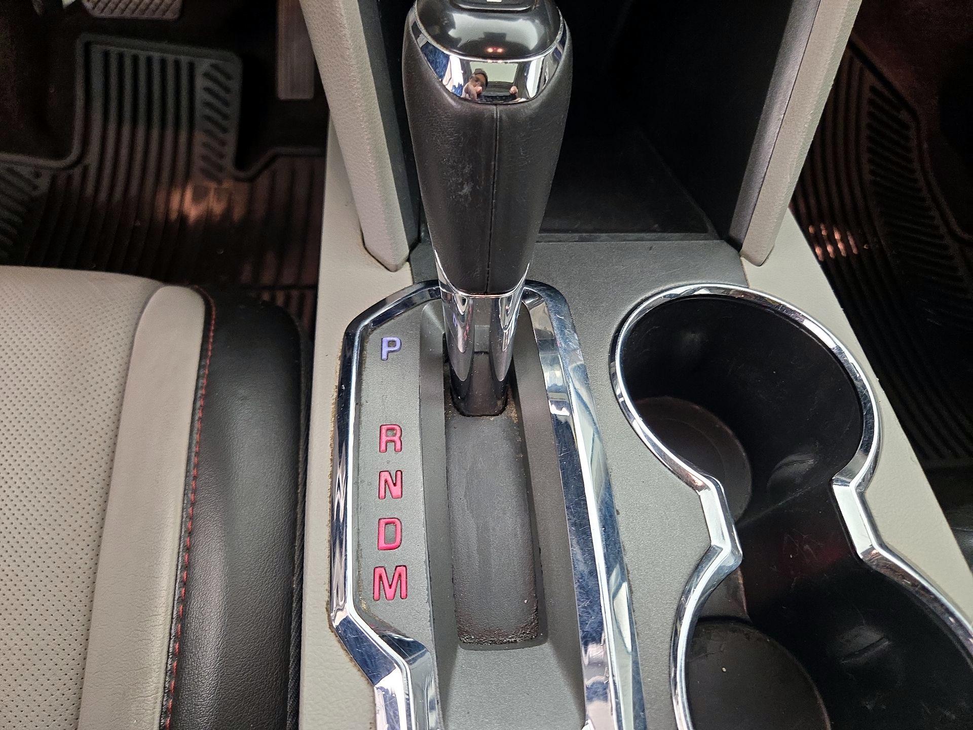 Thumbnail: 2016 GMC Terrain - 16