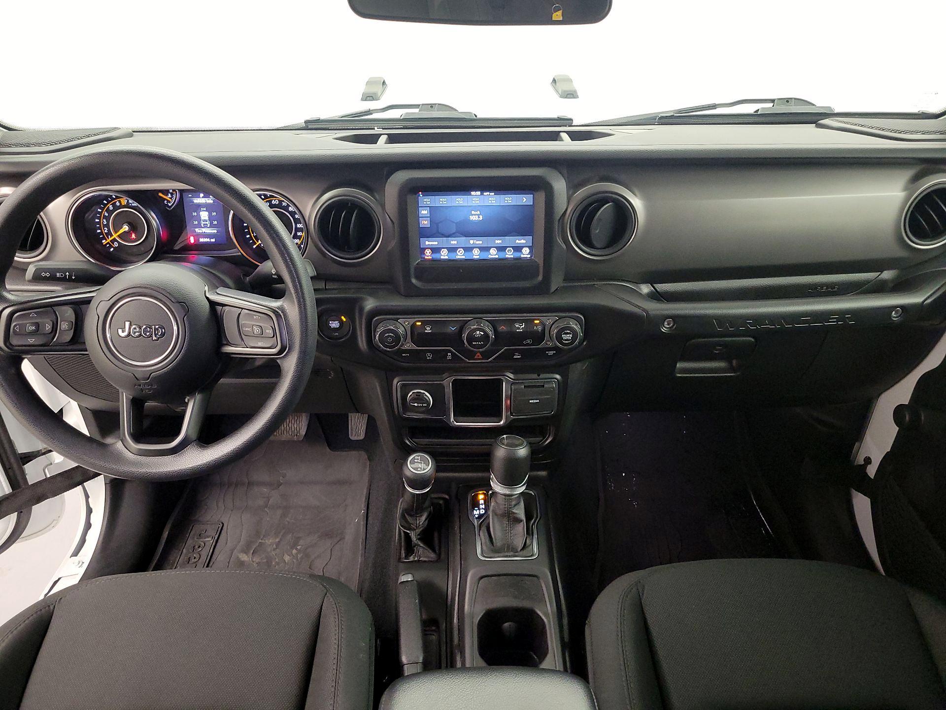 Thumbnail: 2022 Jeep Wrangler - 9