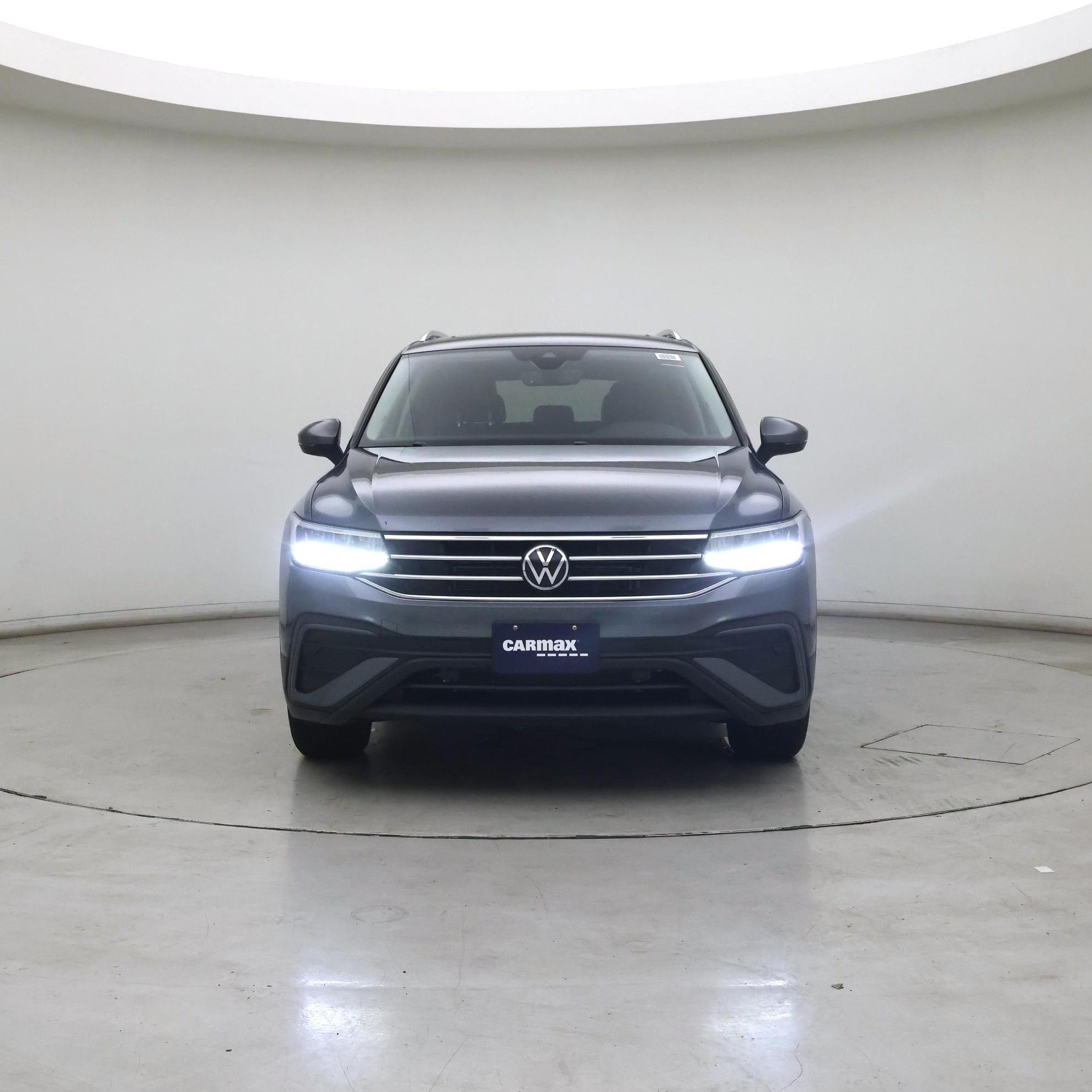 Thumbnail: 2022 Volkswagen Tiguan - 5