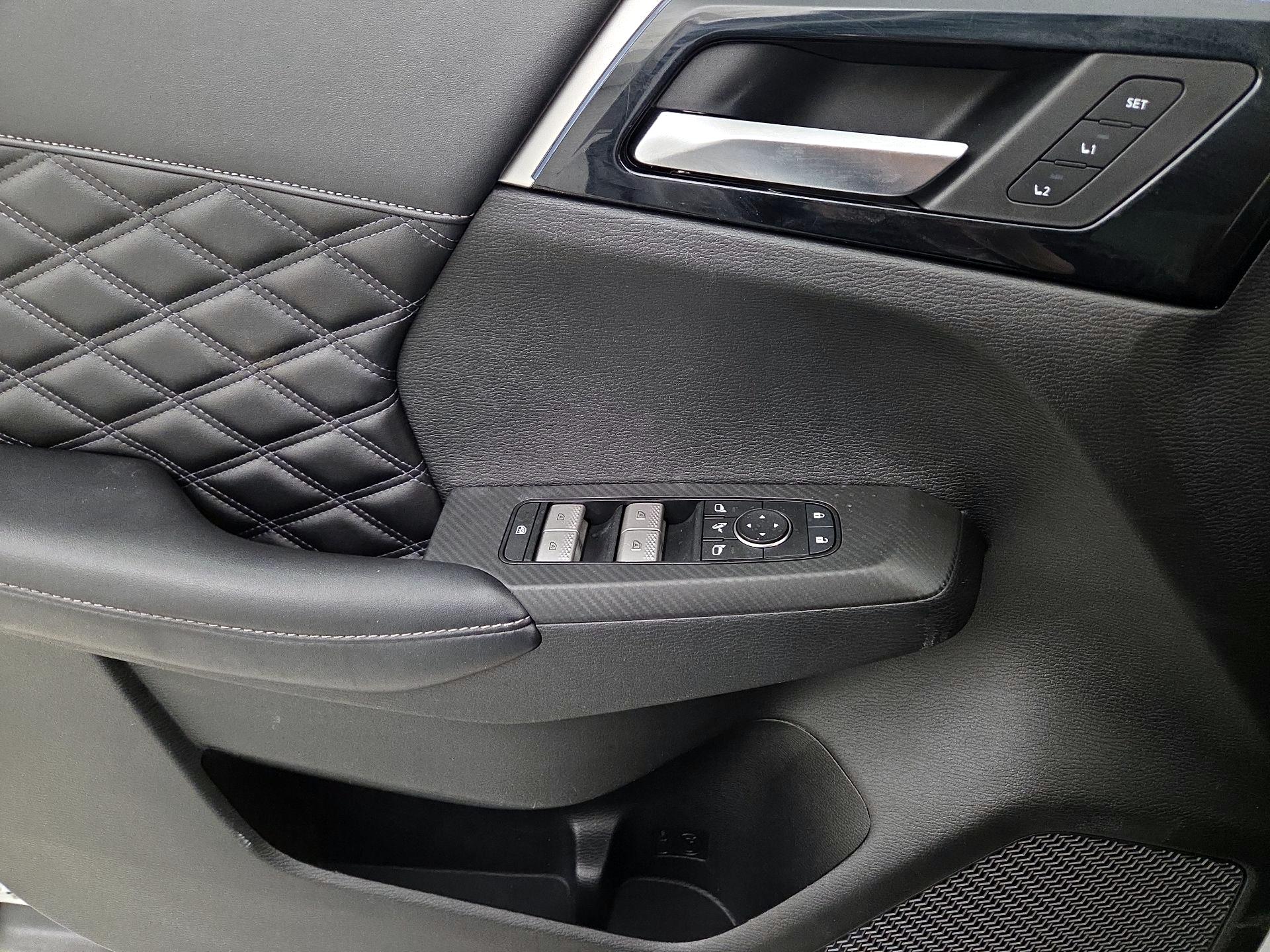 Thumbnail: 2022 Mitsubishi Outlander - 12