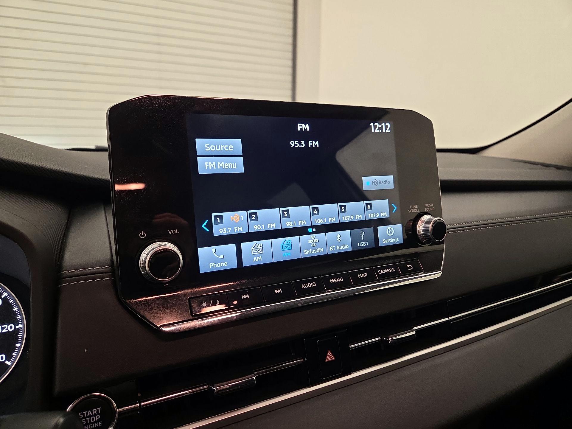 Thumbnail: 2022 Mitsubishi Outlander - 14