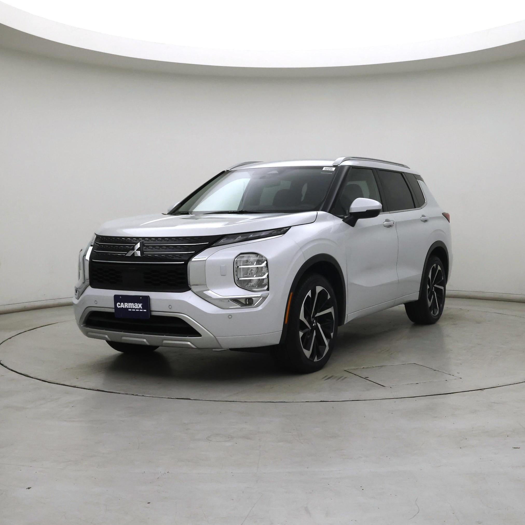 Thumbnail: 2022 Mitsubishi Outlander - 4