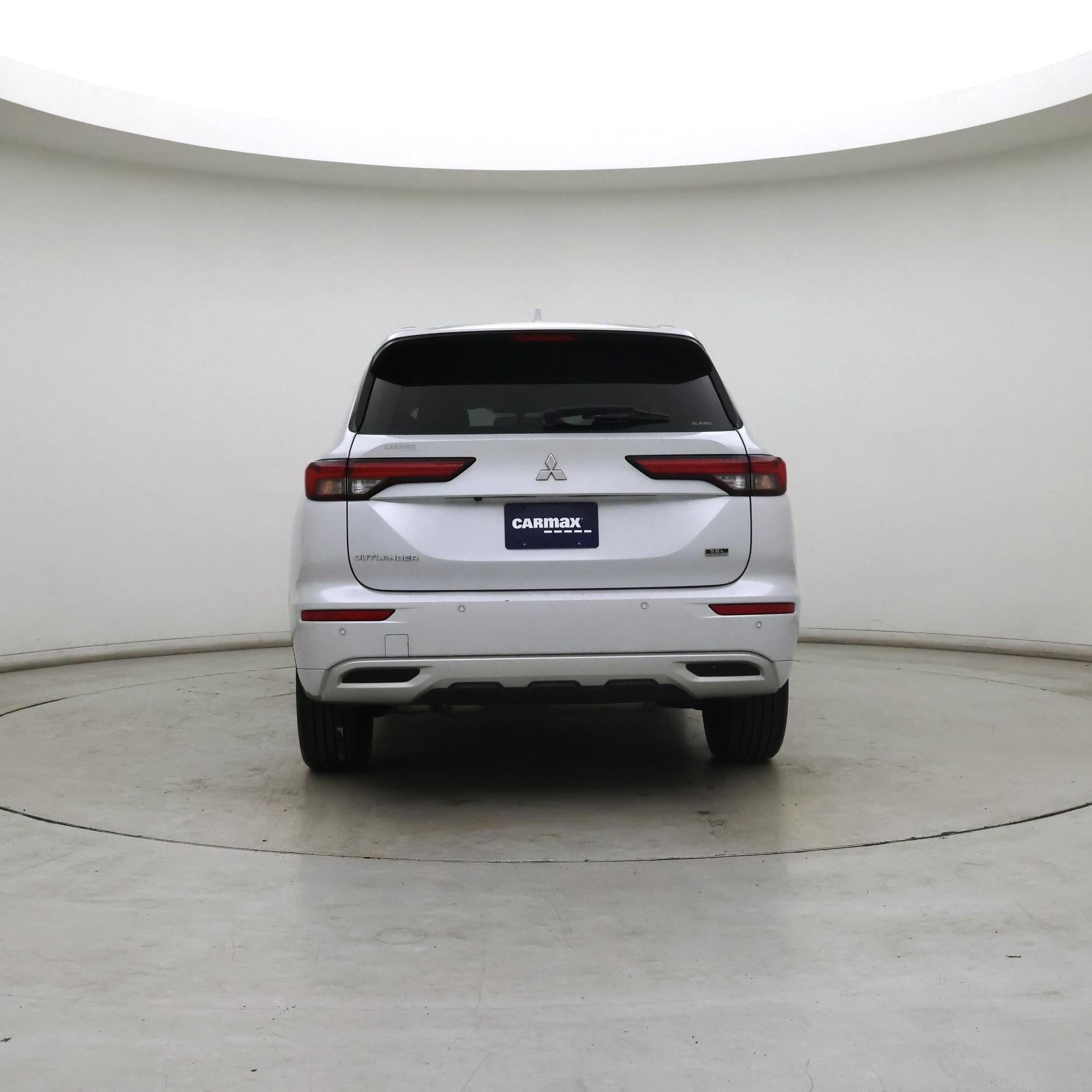 Thumbnail: 2022 Mitsubishi Outlander - 6