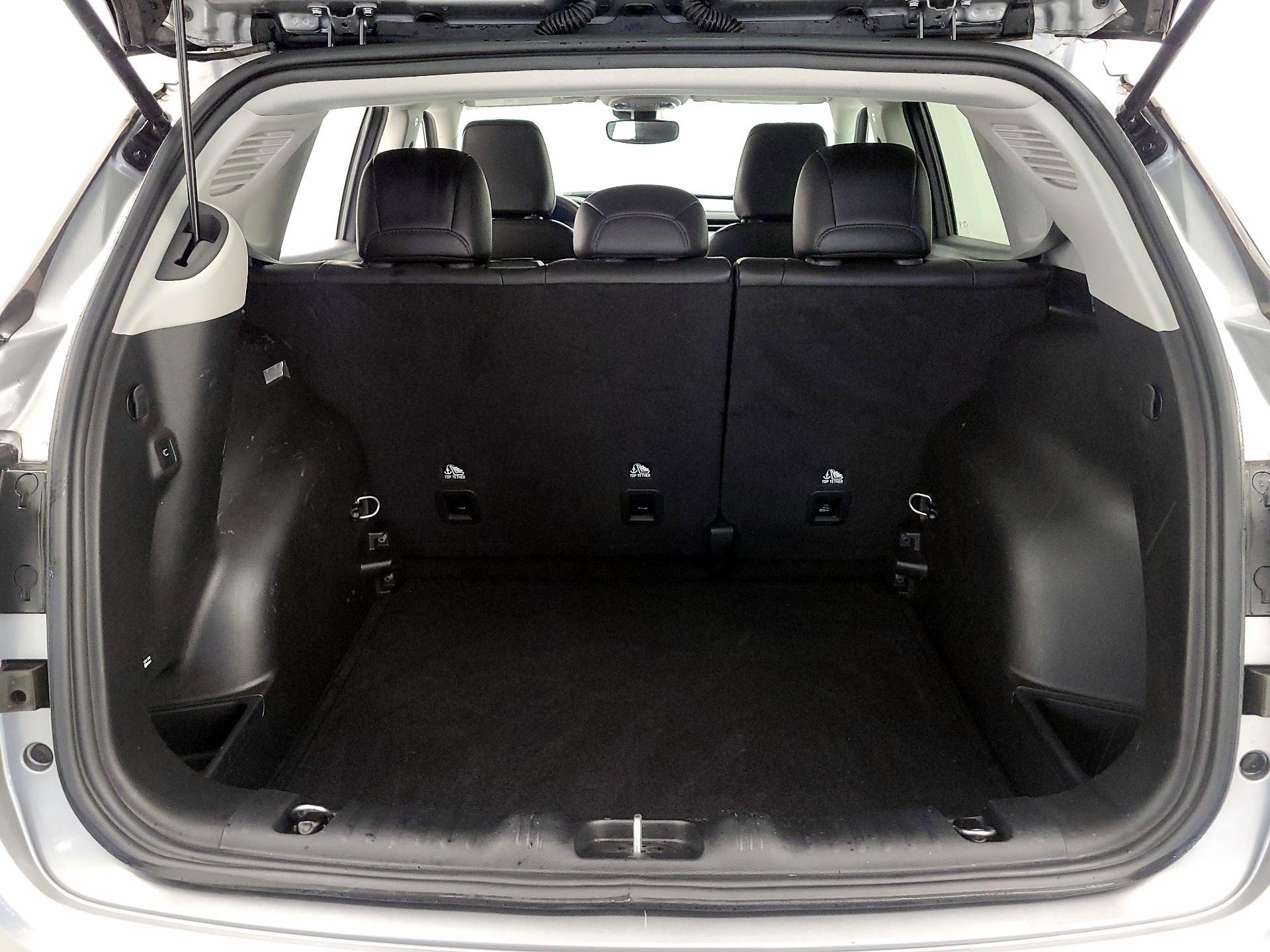 Thumbnail: 2022 Jeep Compass - 20