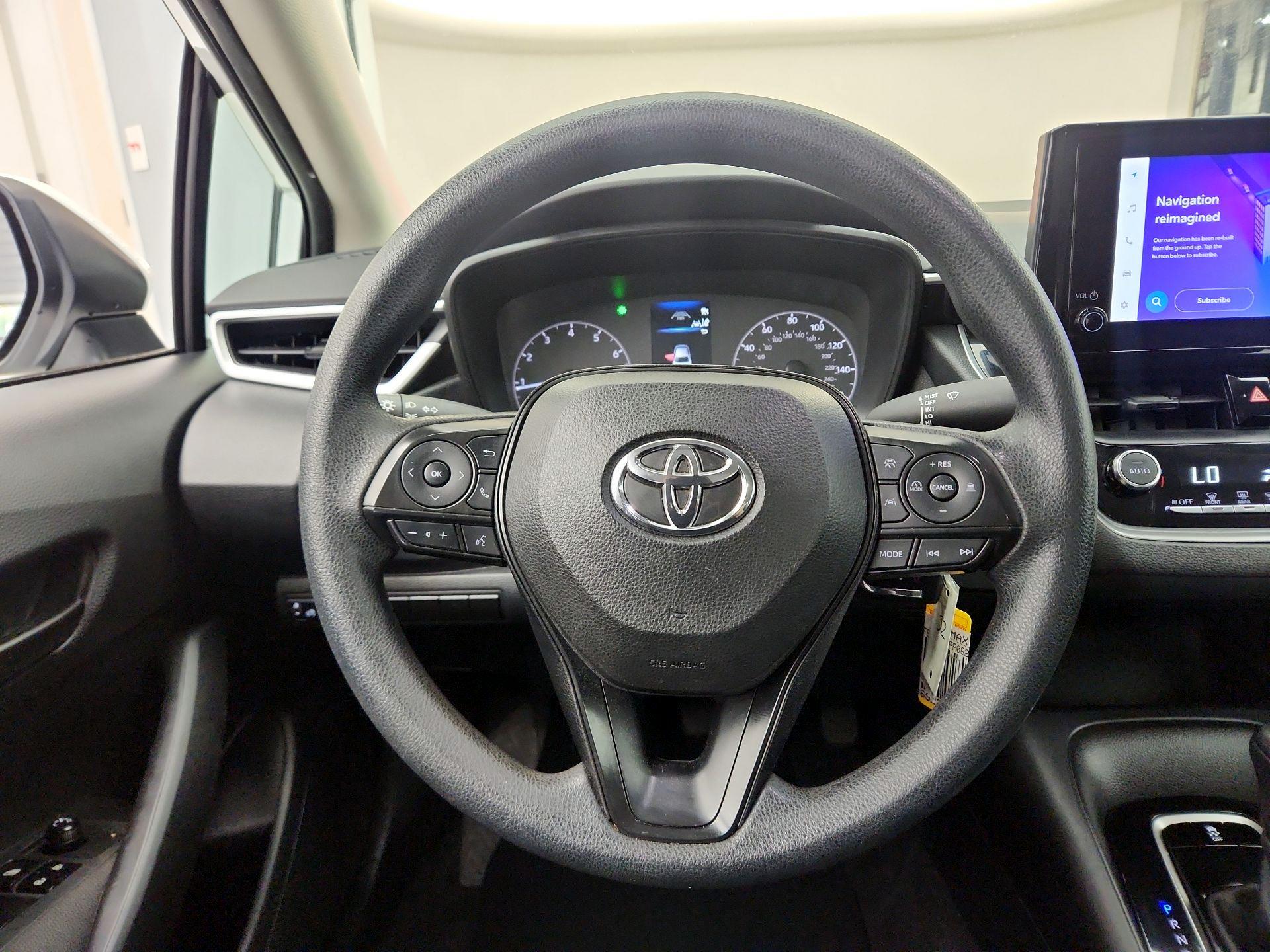 Thumbnail: 2023 Toyota Corolla - 10