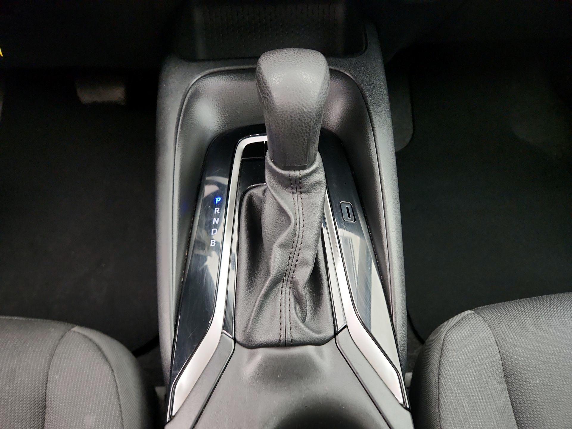 Thumbnail: 2023 Toyota Corolla - 17