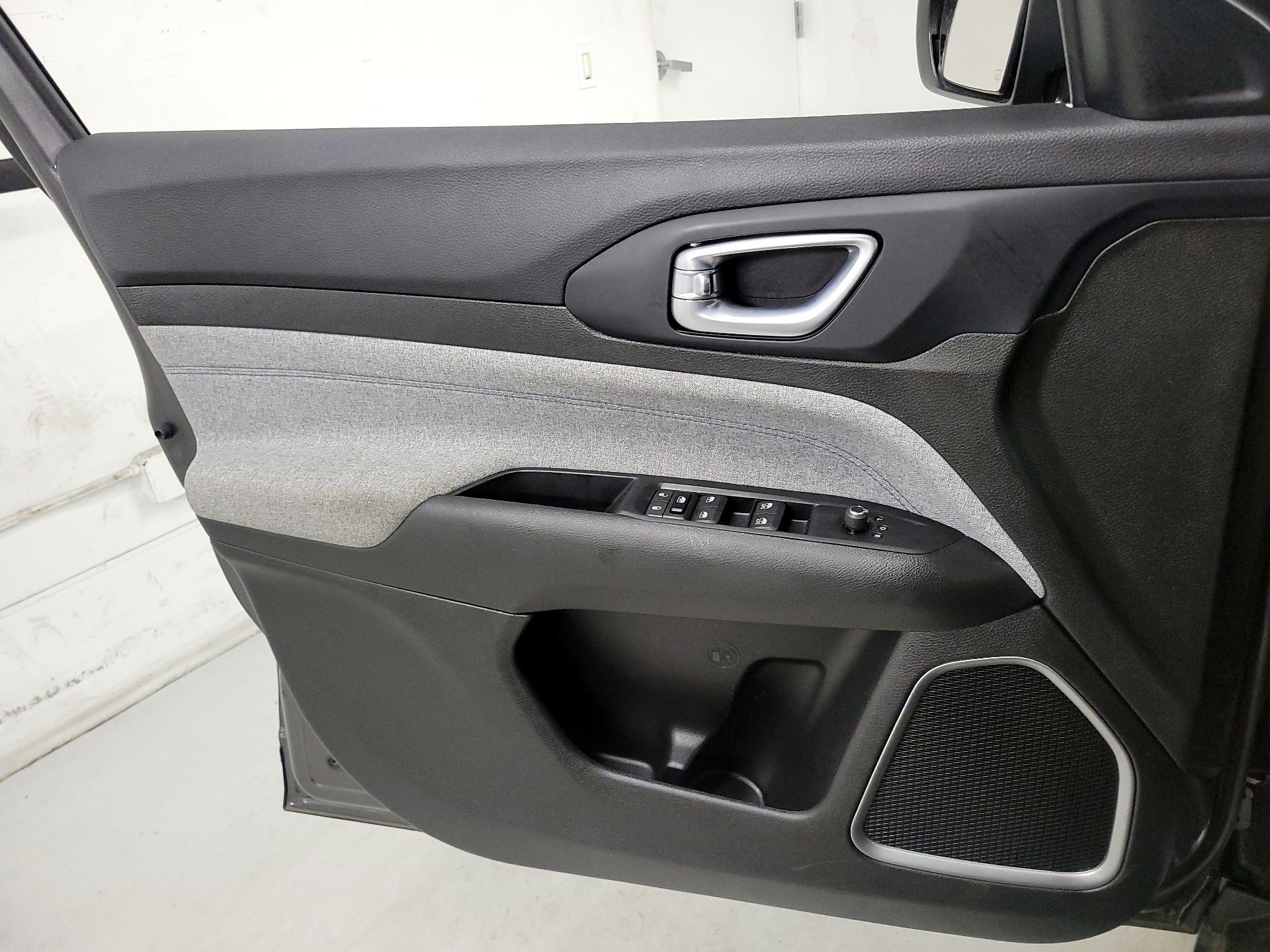 Thumbnail: 2022 Jeep Compass - 12