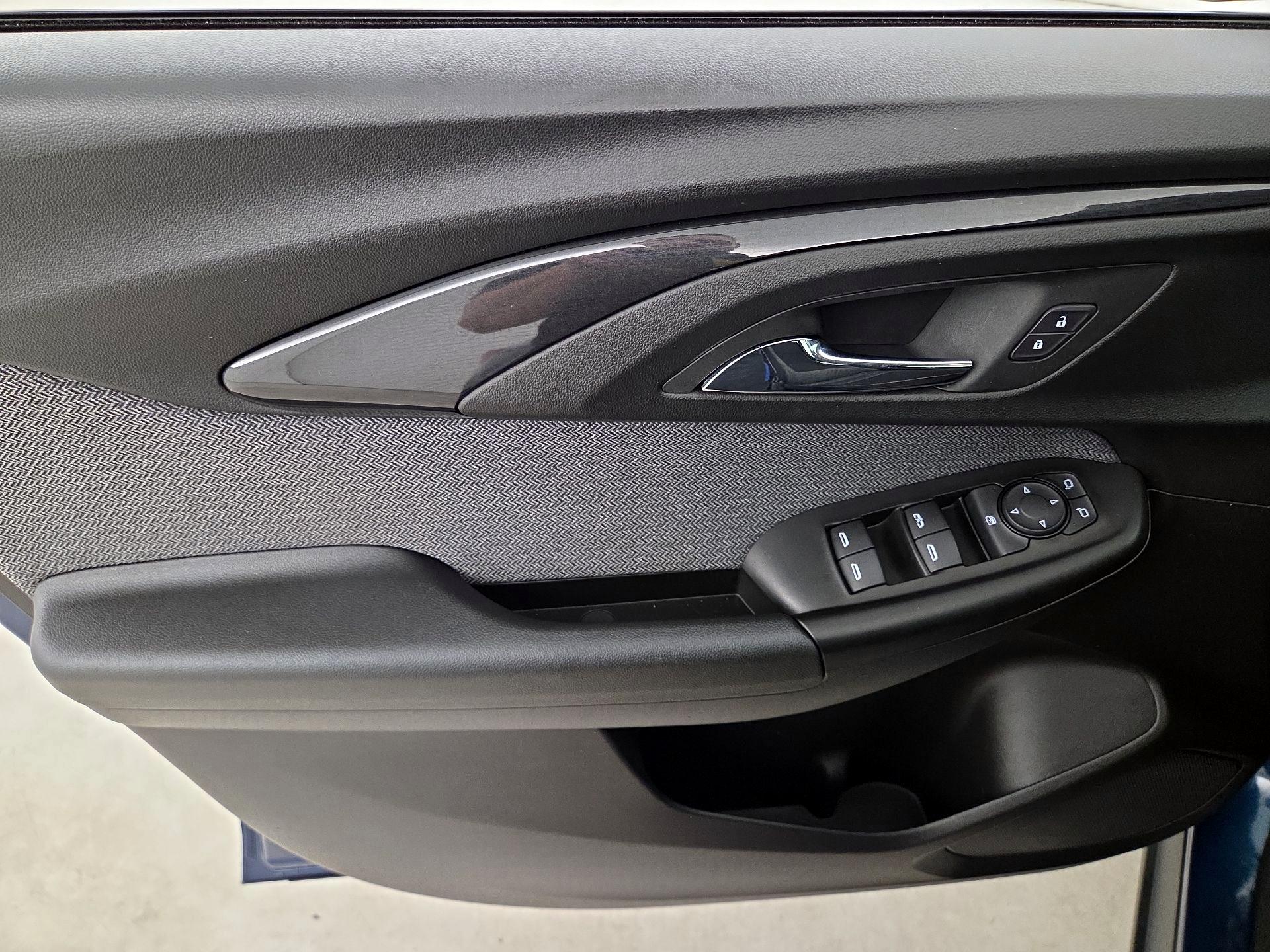 Thumbnail: 2021 Chevrolet TrailBlazer - 12