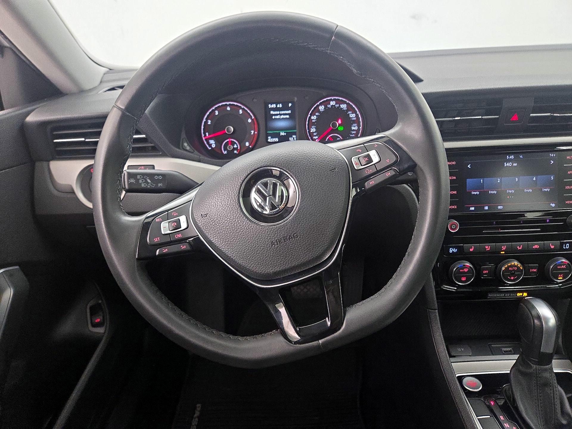 Thumbnail: 2021 Volkswagen Passat - 10